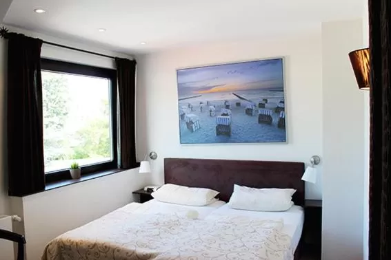 Bed in Hotel Seemöwe