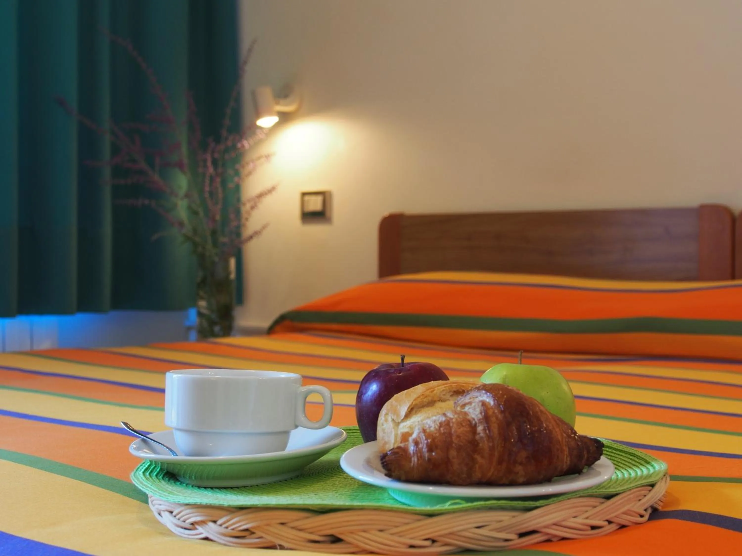 Bedroom, Bed in Hotel Le Tre Isole