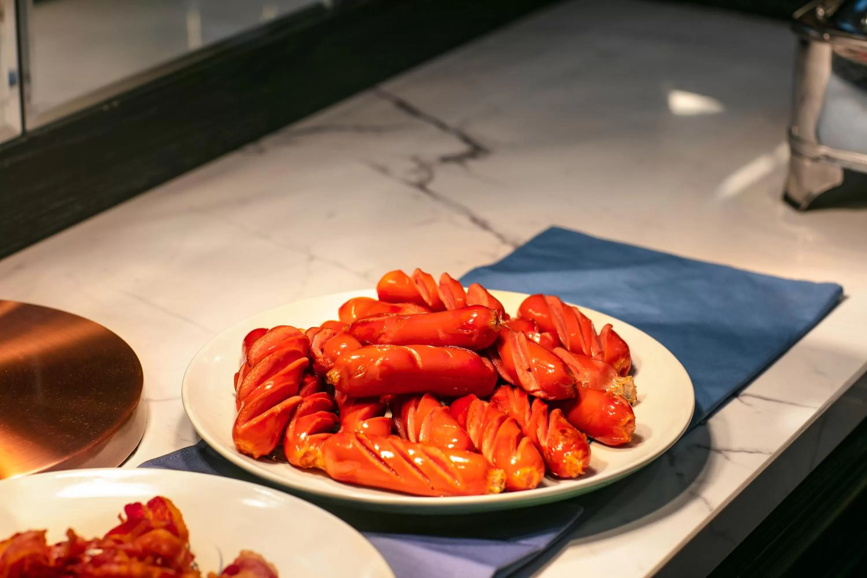 Restaurant/places to eat in The Exquisite HaLong Hotel