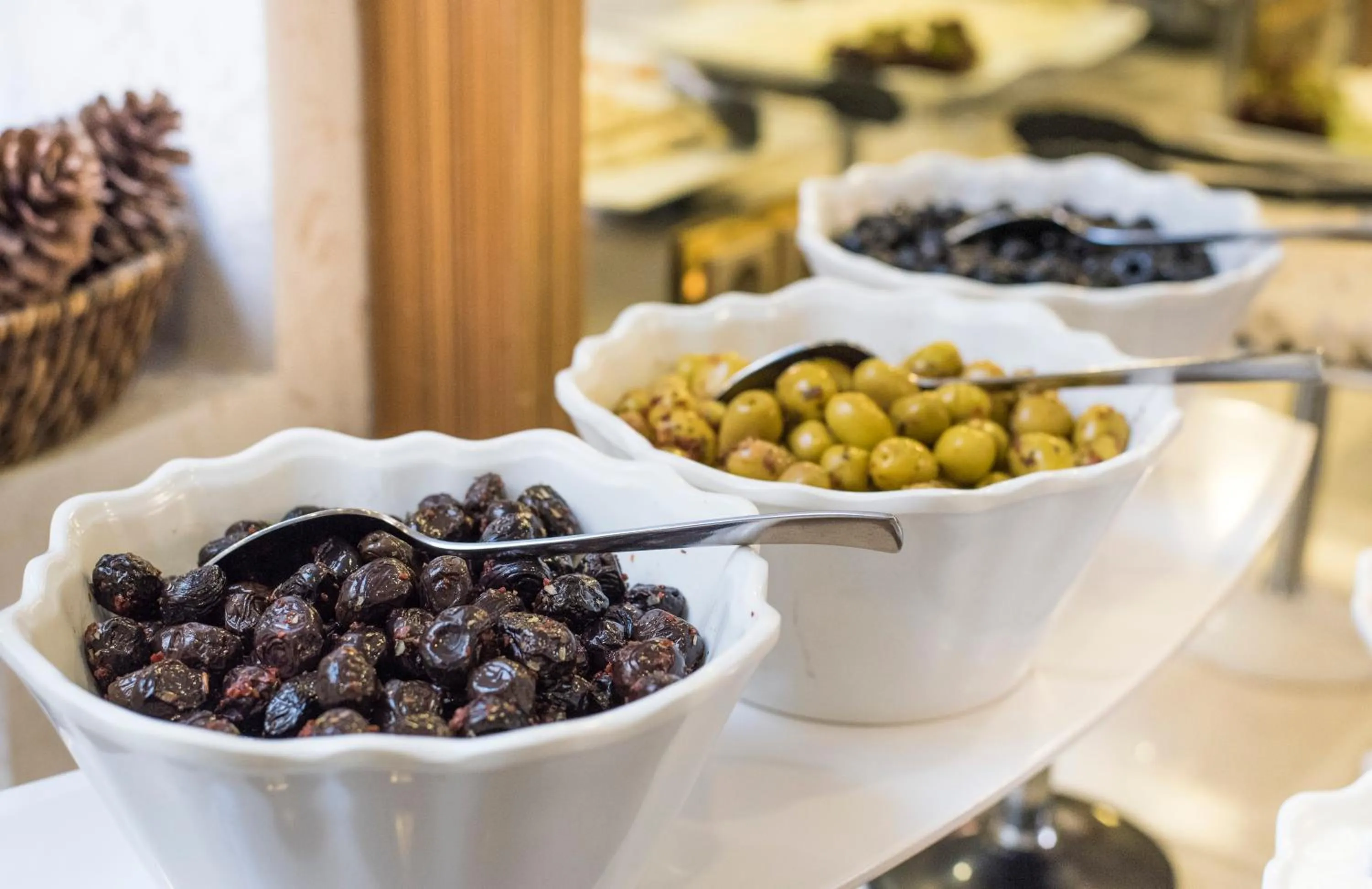 Food in MidMar Deluxe Hotel