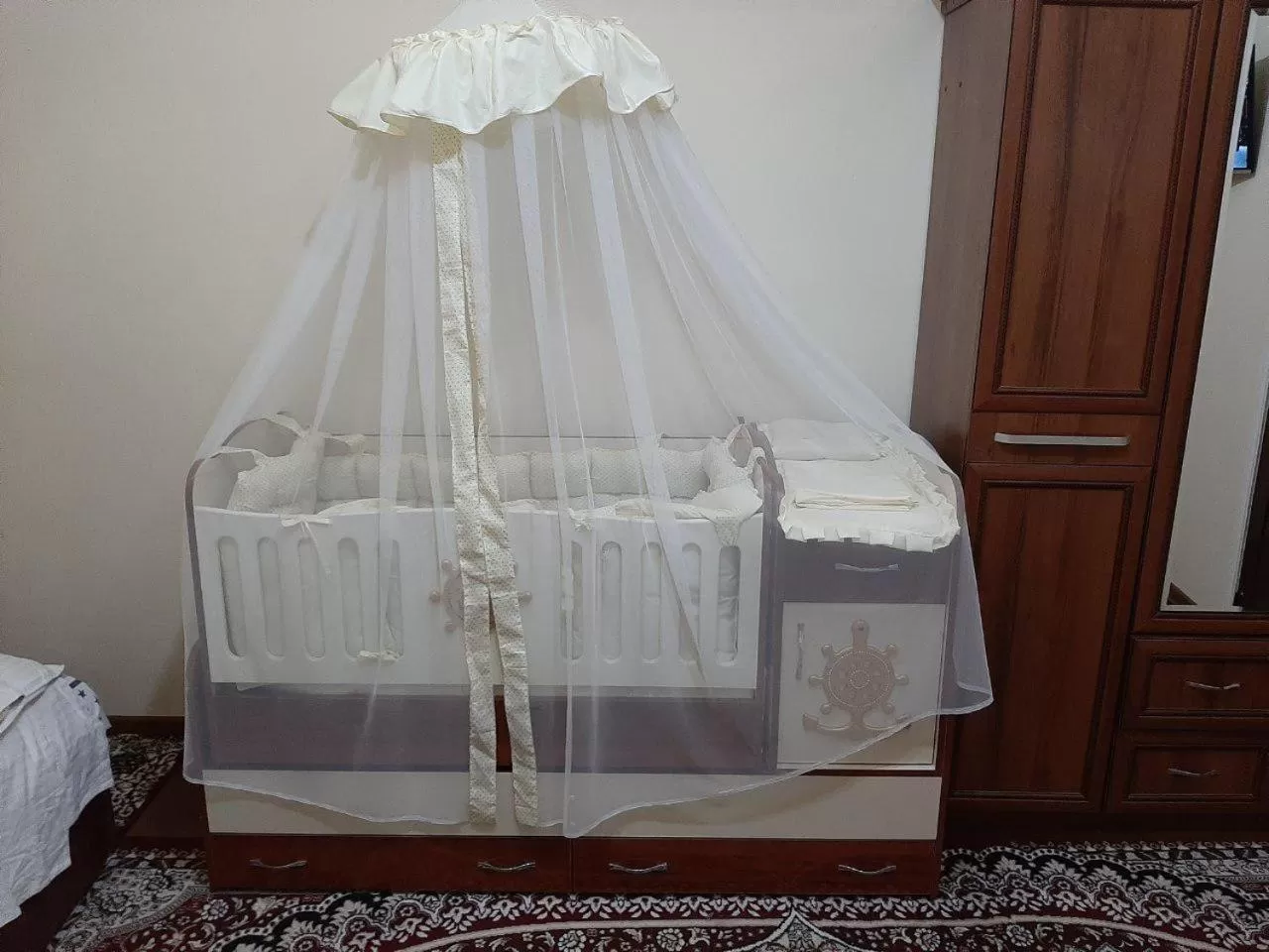 Bed in Tilyakori Hotel