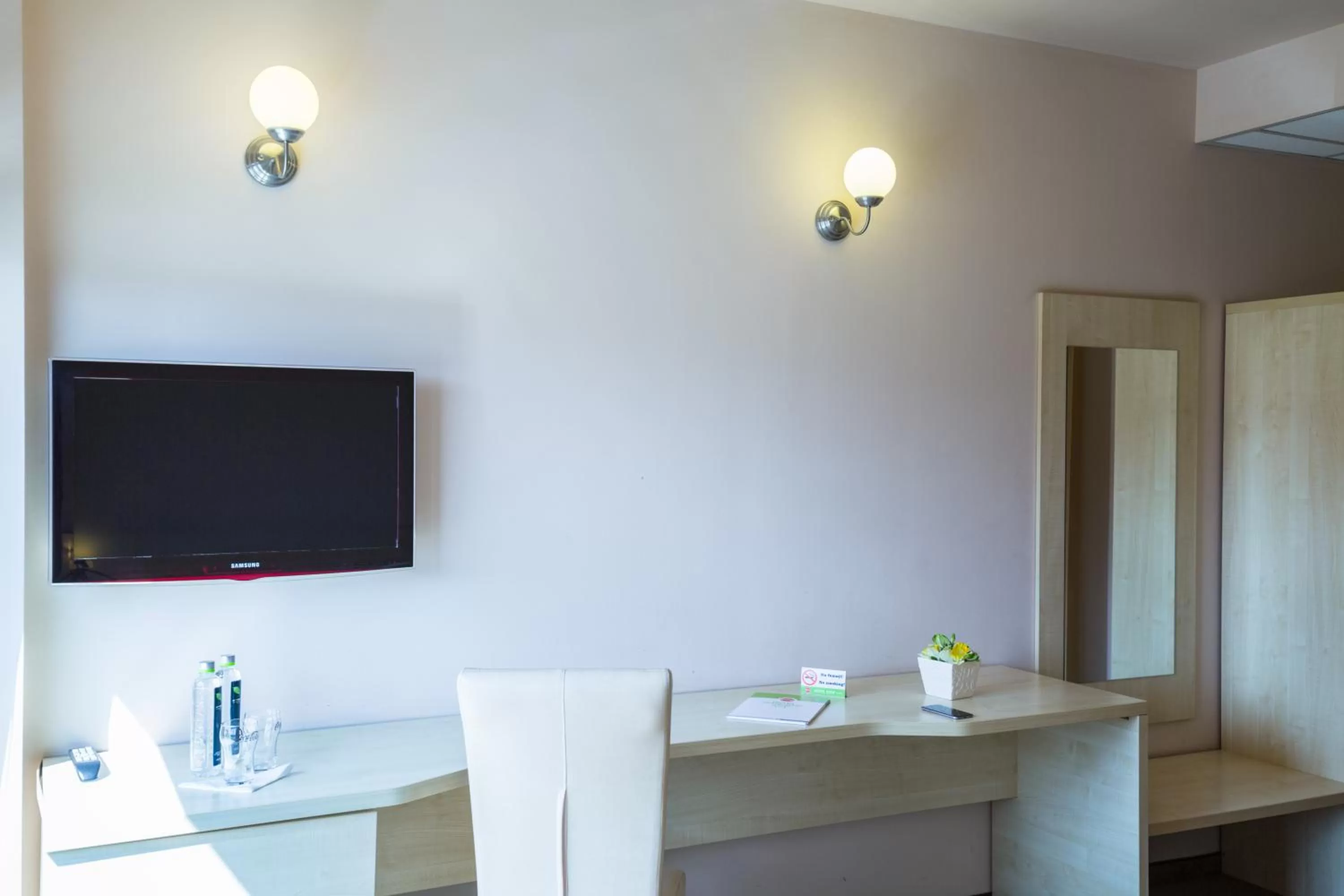 Bedroom in Stop Hotel