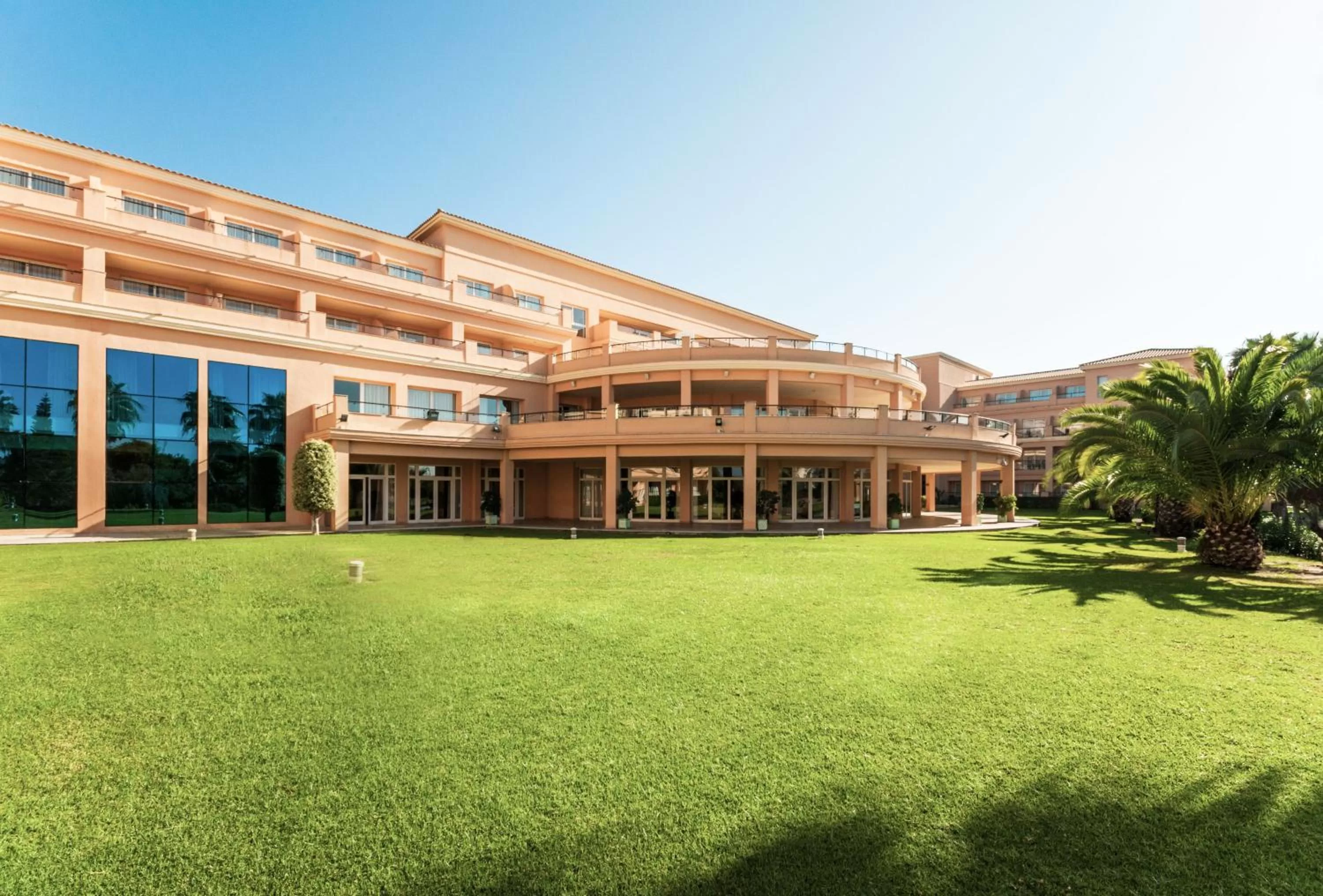 Facade/entrance in Hotel Alicante Golf