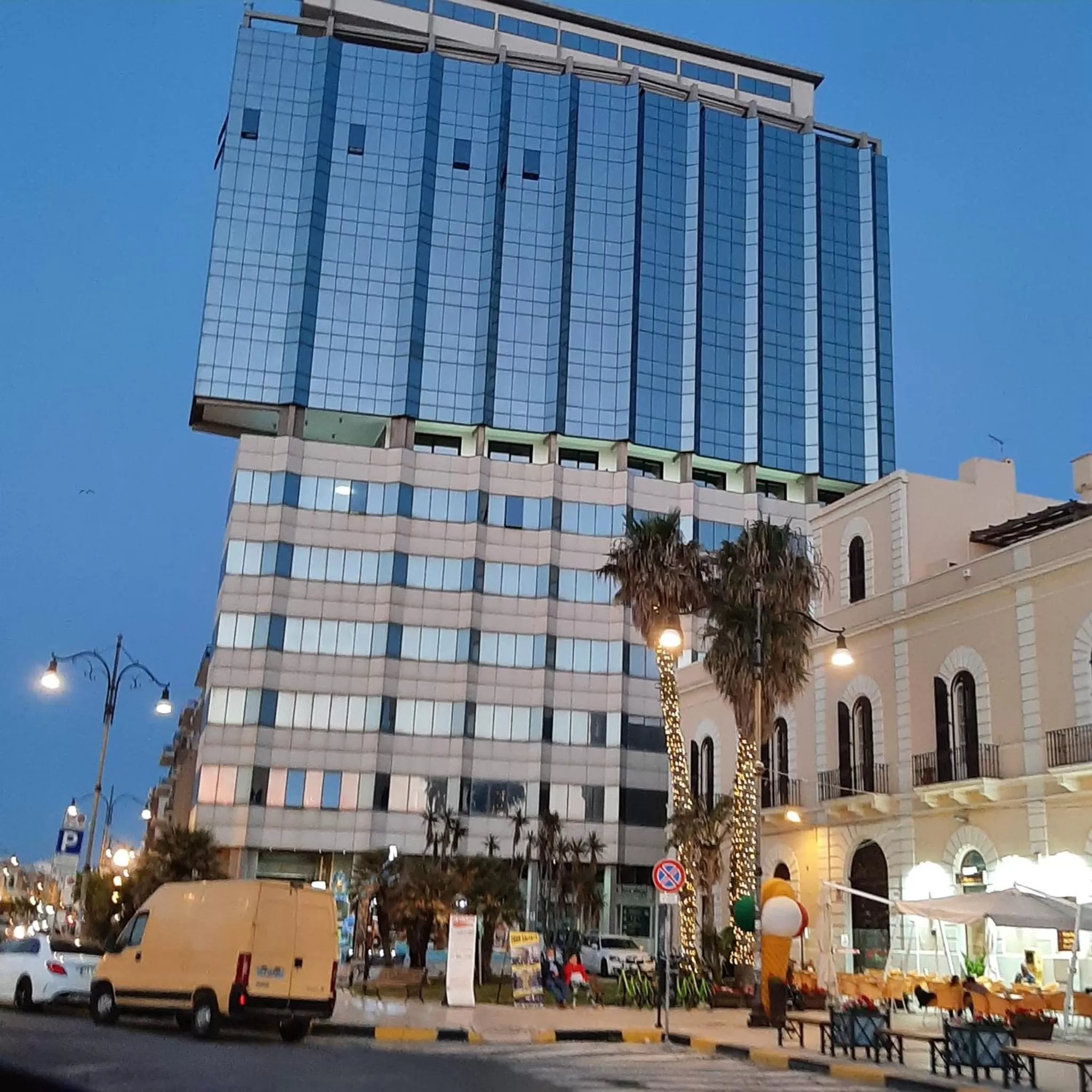 Bird's eye view in Medusa Gallipoli