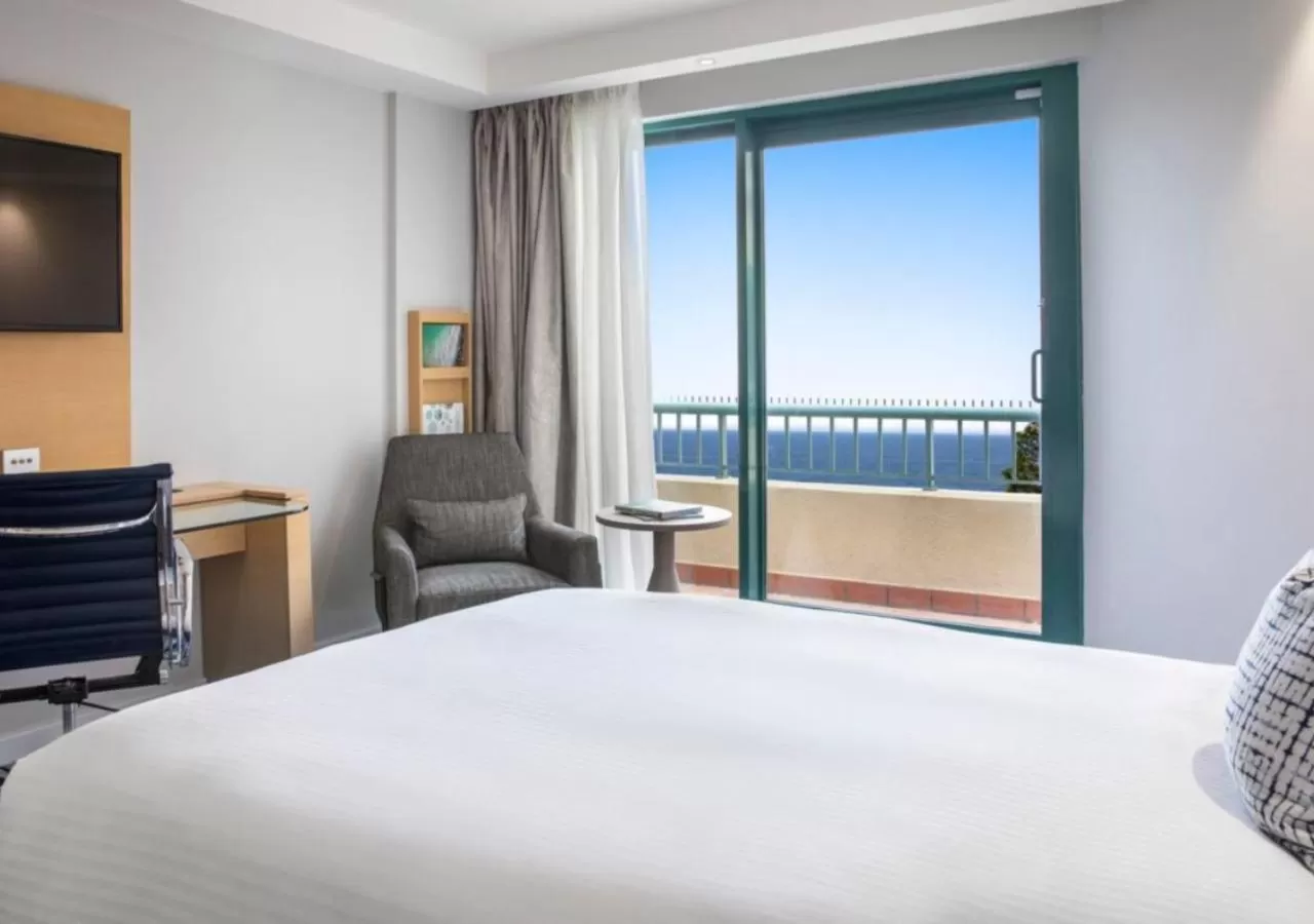 Bedroom, Bed in Crowne Plaza Sydney Coogee Beach by IHG