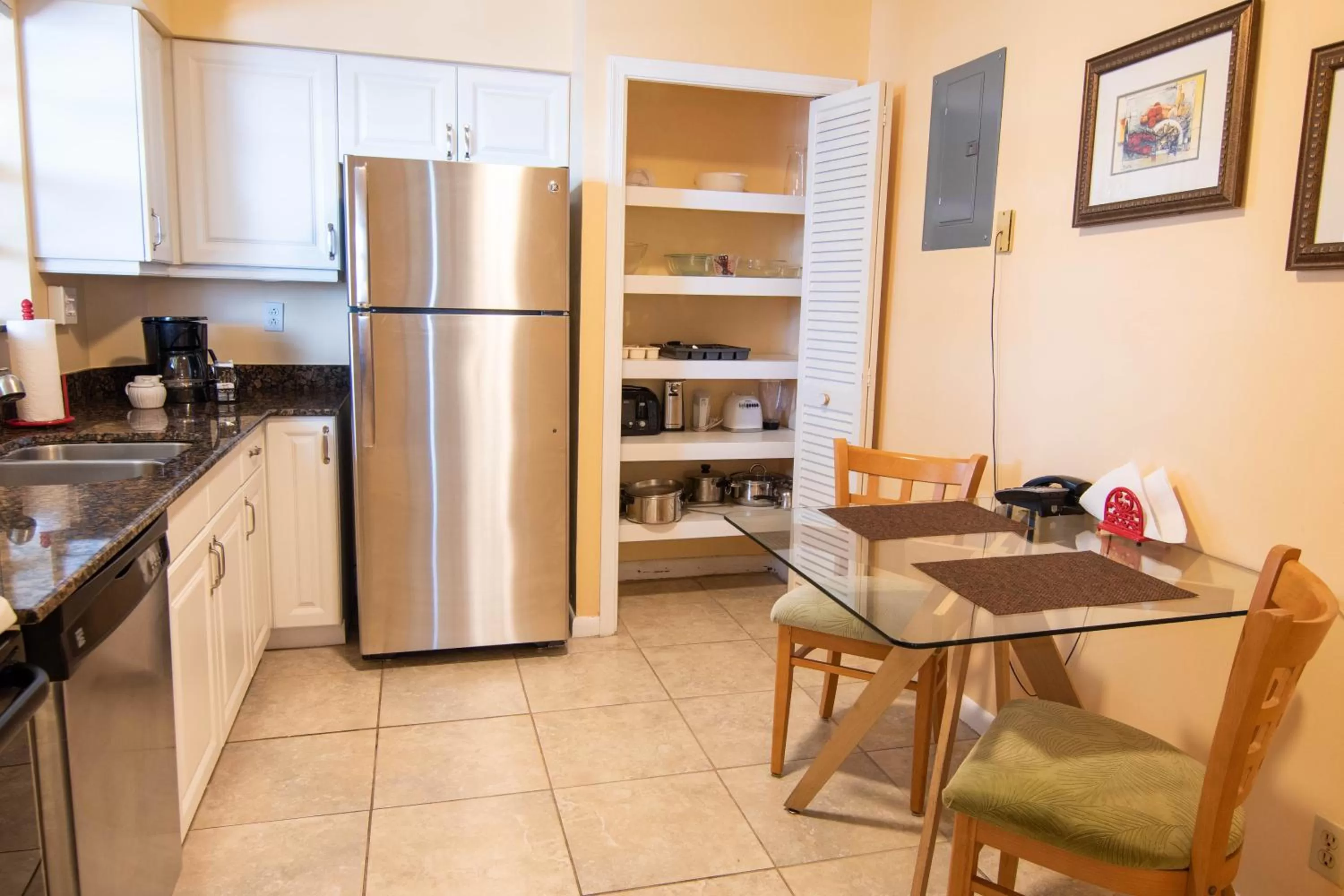 Kitchen/Kitchenette in Palm Beach Waterfront Condos - Full Kitchens!
