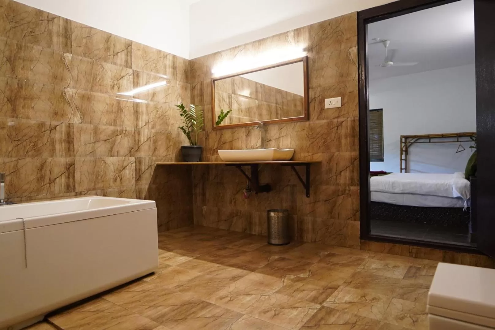 Bathroom in Edens Munnar