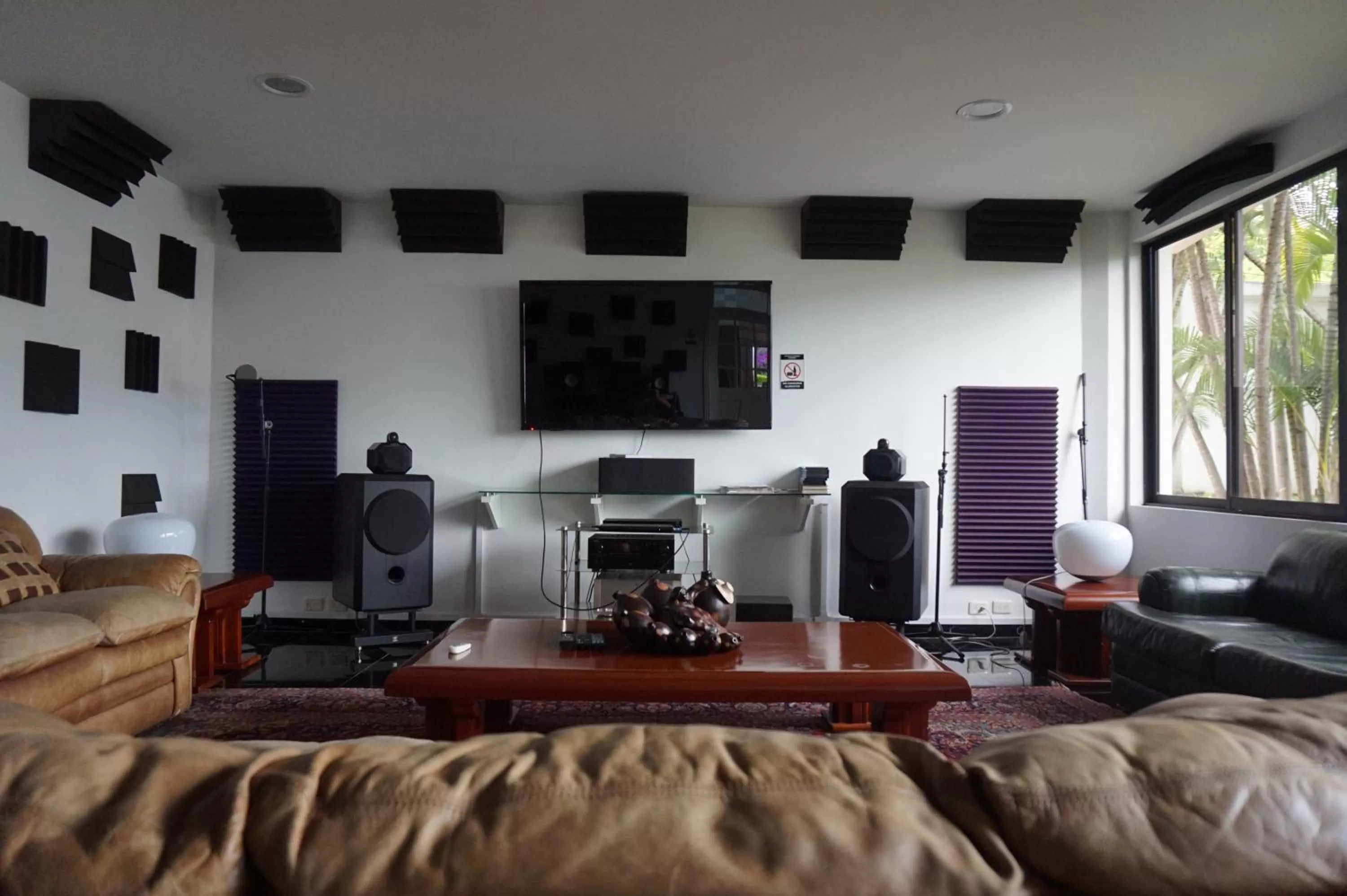 Communal lounge/ TV room in Hotel Boutique Villa Casuarinas