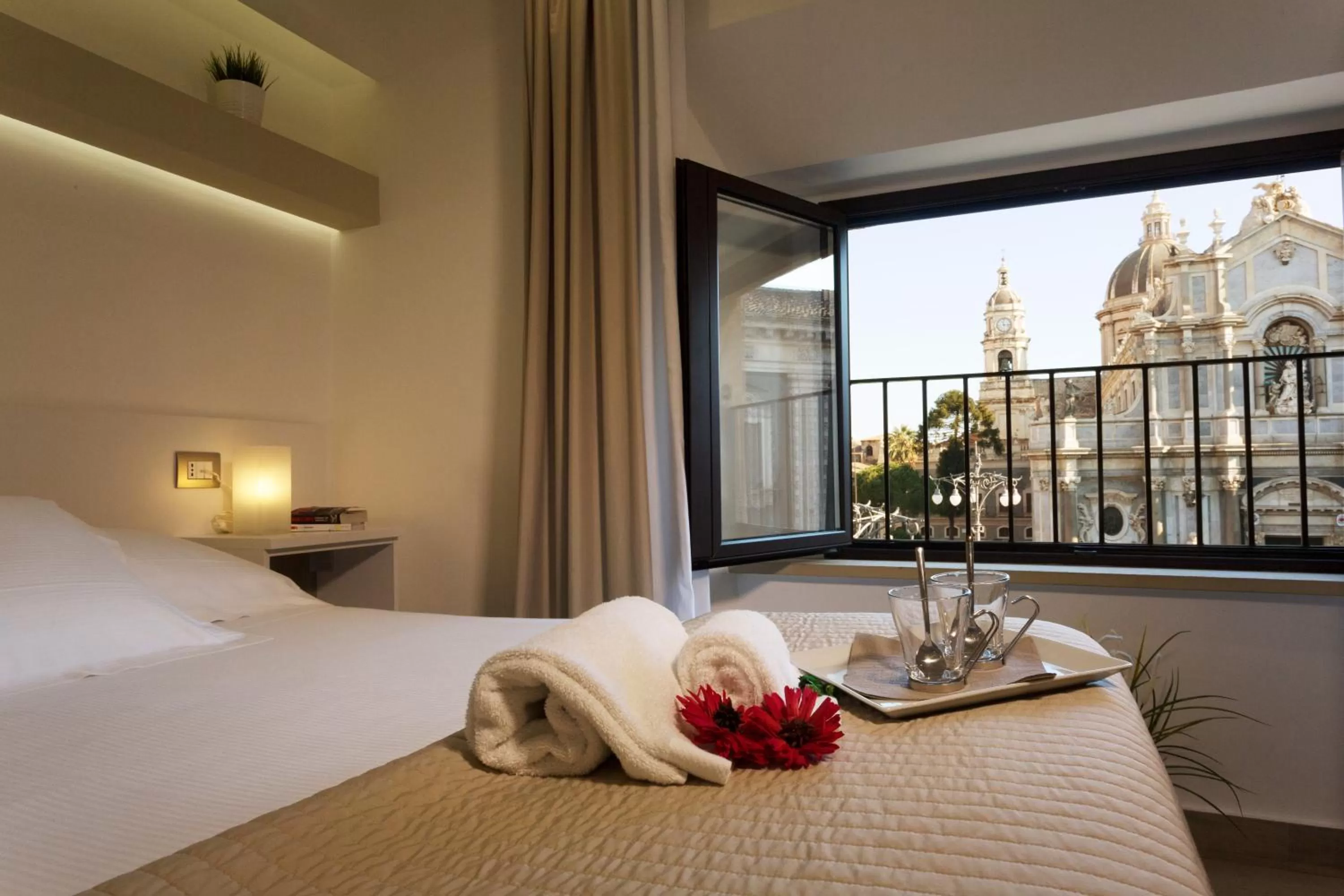 Nearby landmark, Bed in Le Suites Del Duomo