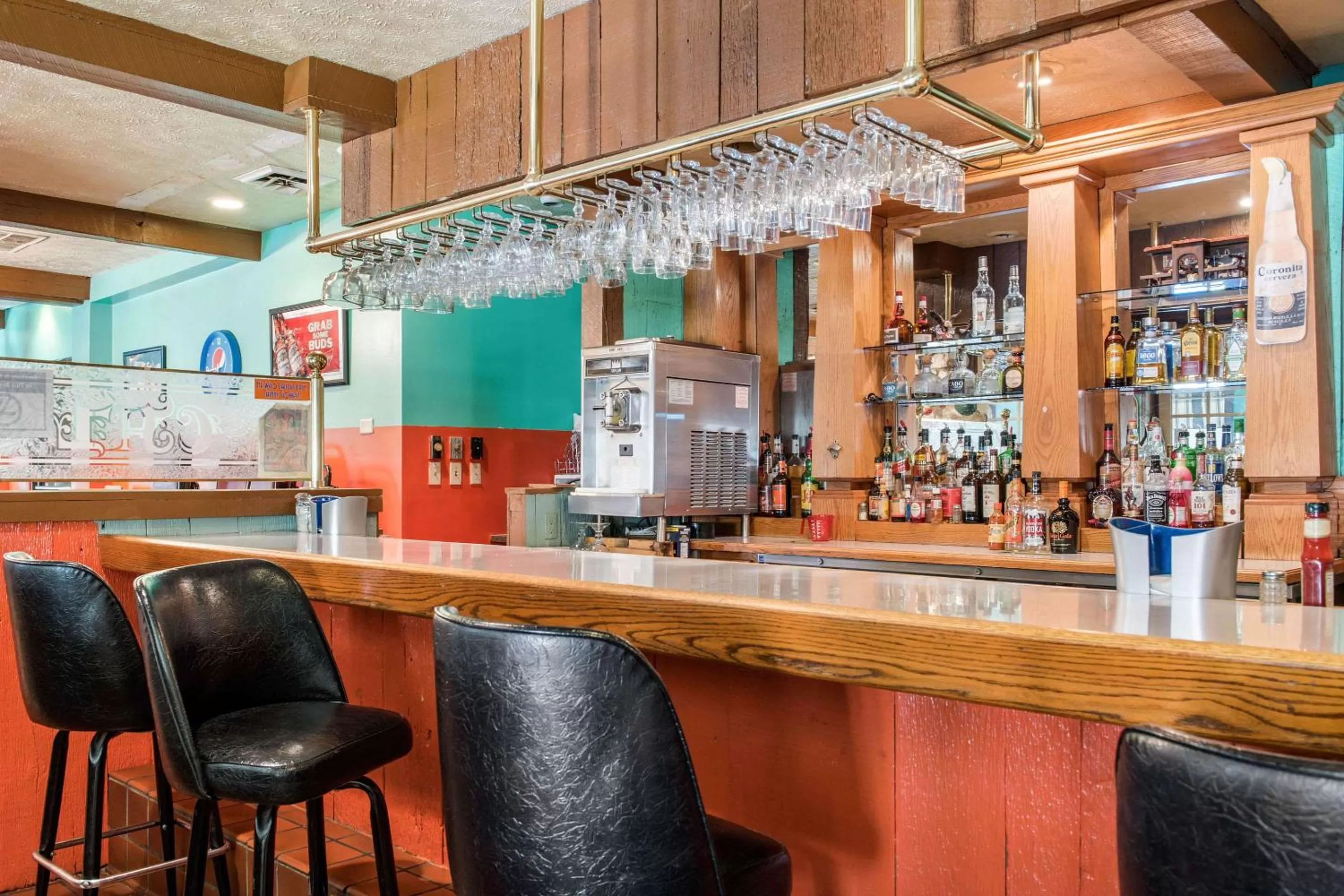 Restaurant/places to eat in Quality Inn Huntingburg - Jasper