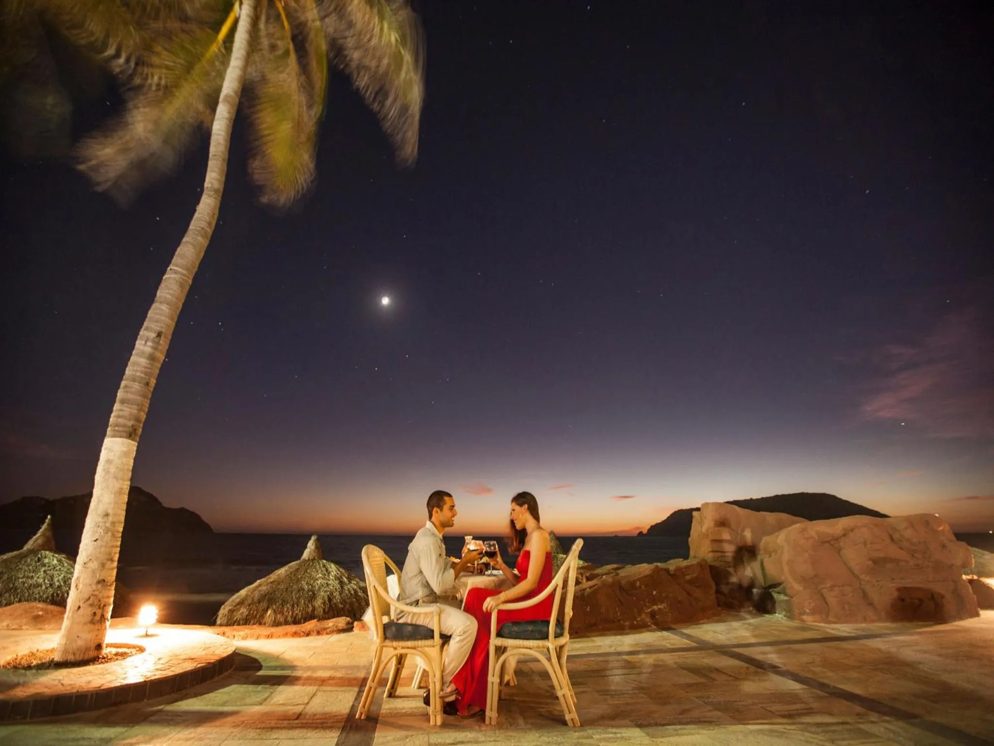 Restaurant/places to eat in El Cid El Moro Beach