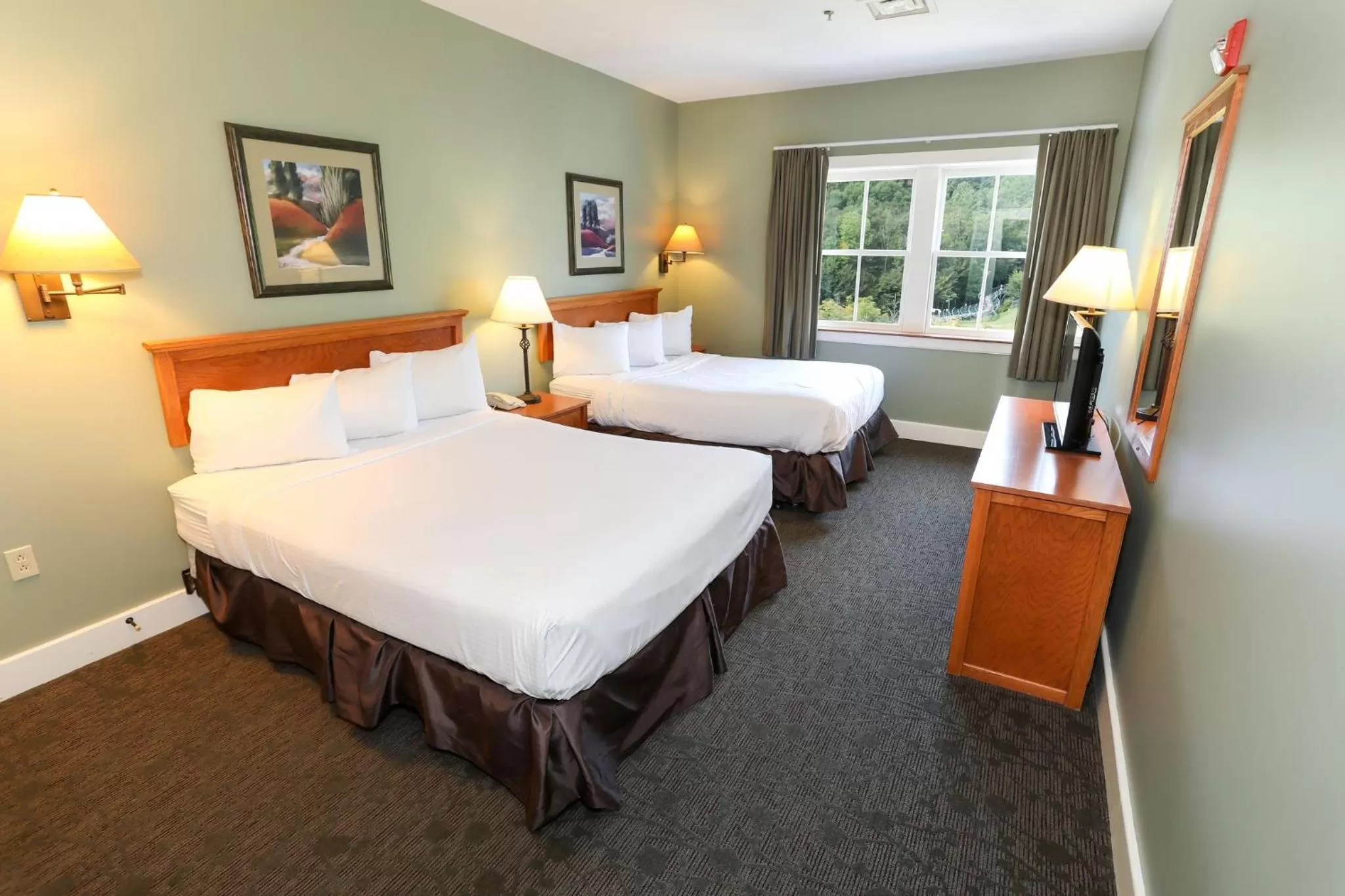 Photo of the whole room, Bed in Jackson Gore Village on Okemo Mountain