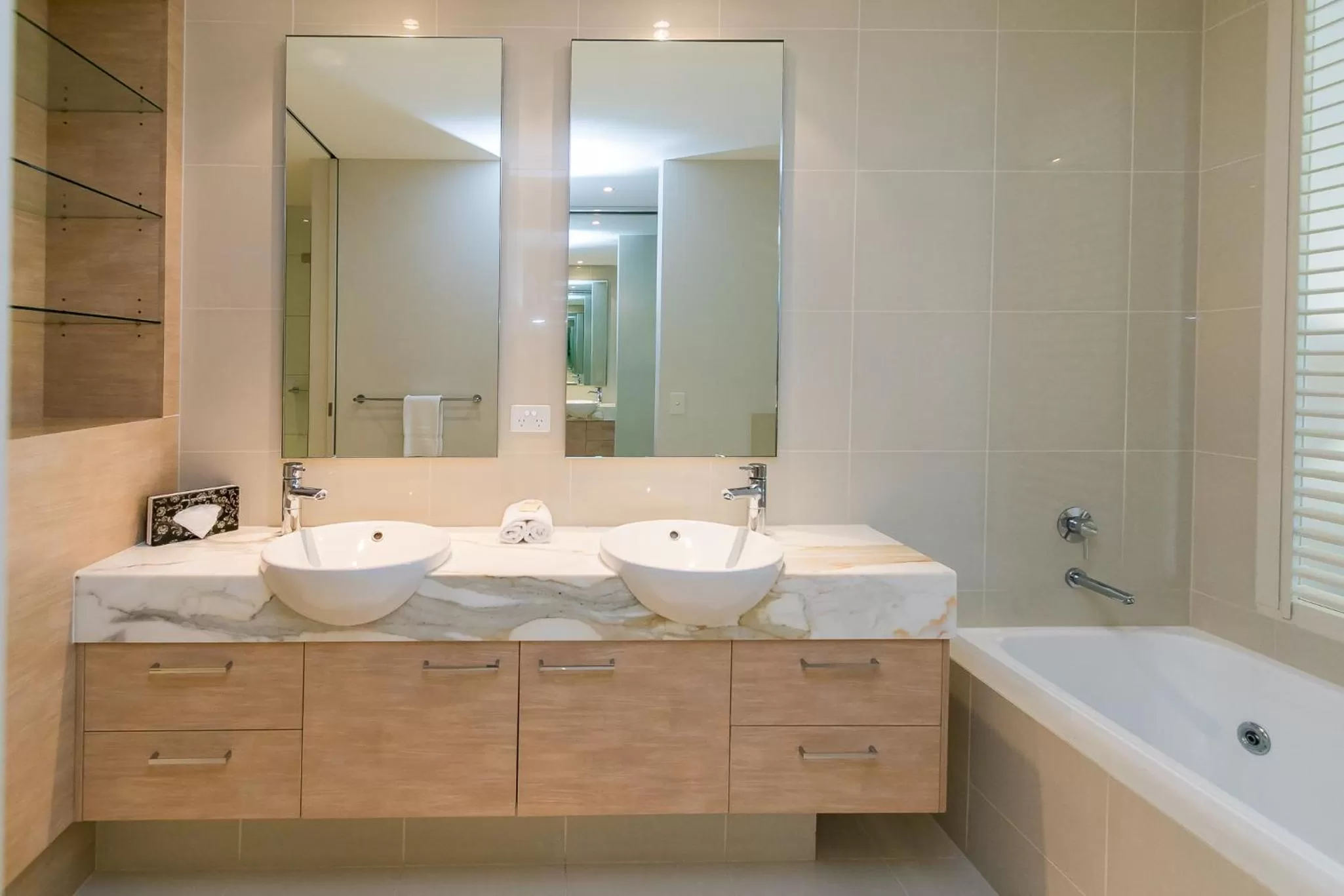 Bathroom in Grand Mercure Allegra Hervey Bay