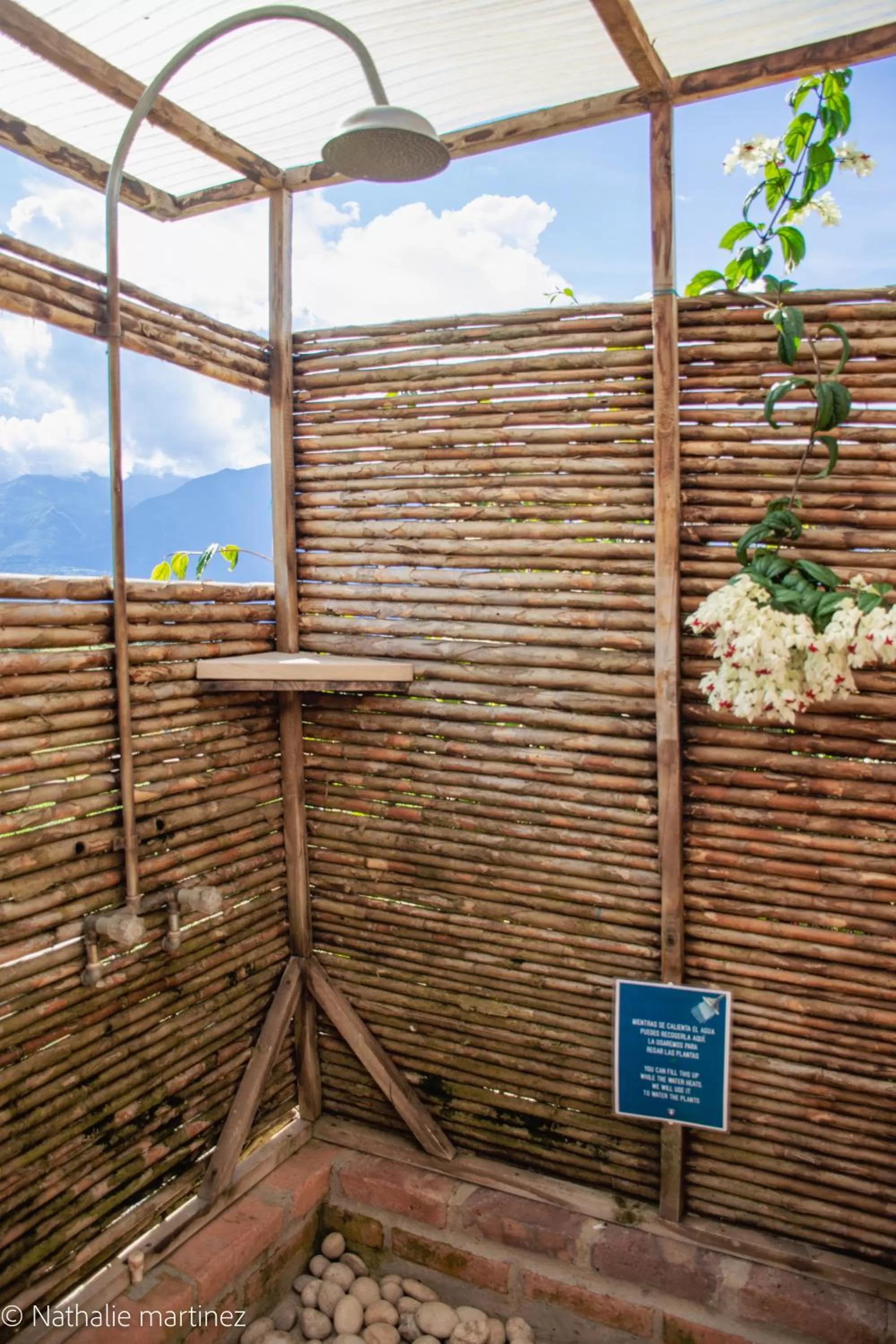 Shower in Serrania del Viento