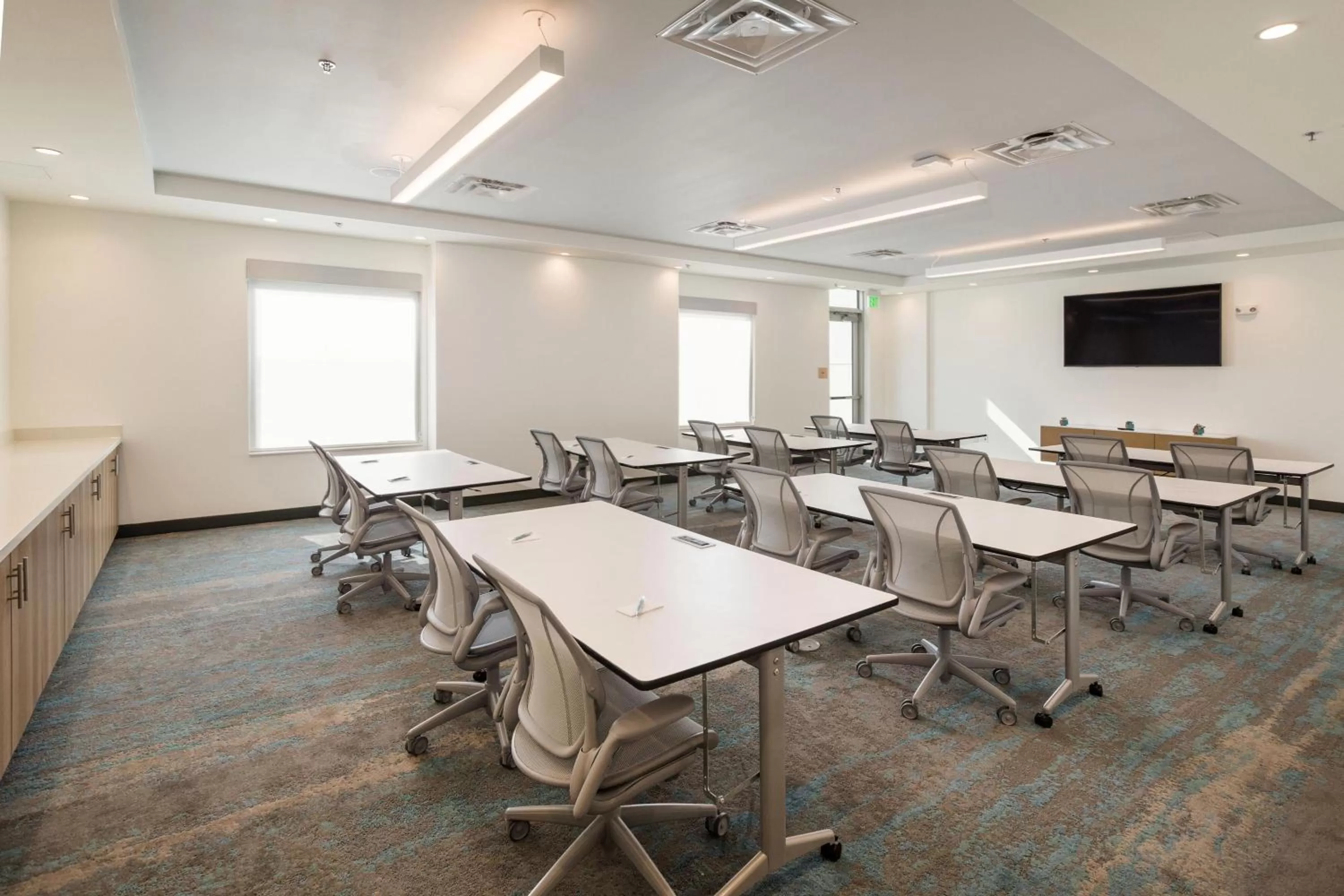 Meeting/conference room in Element Denver International Airport