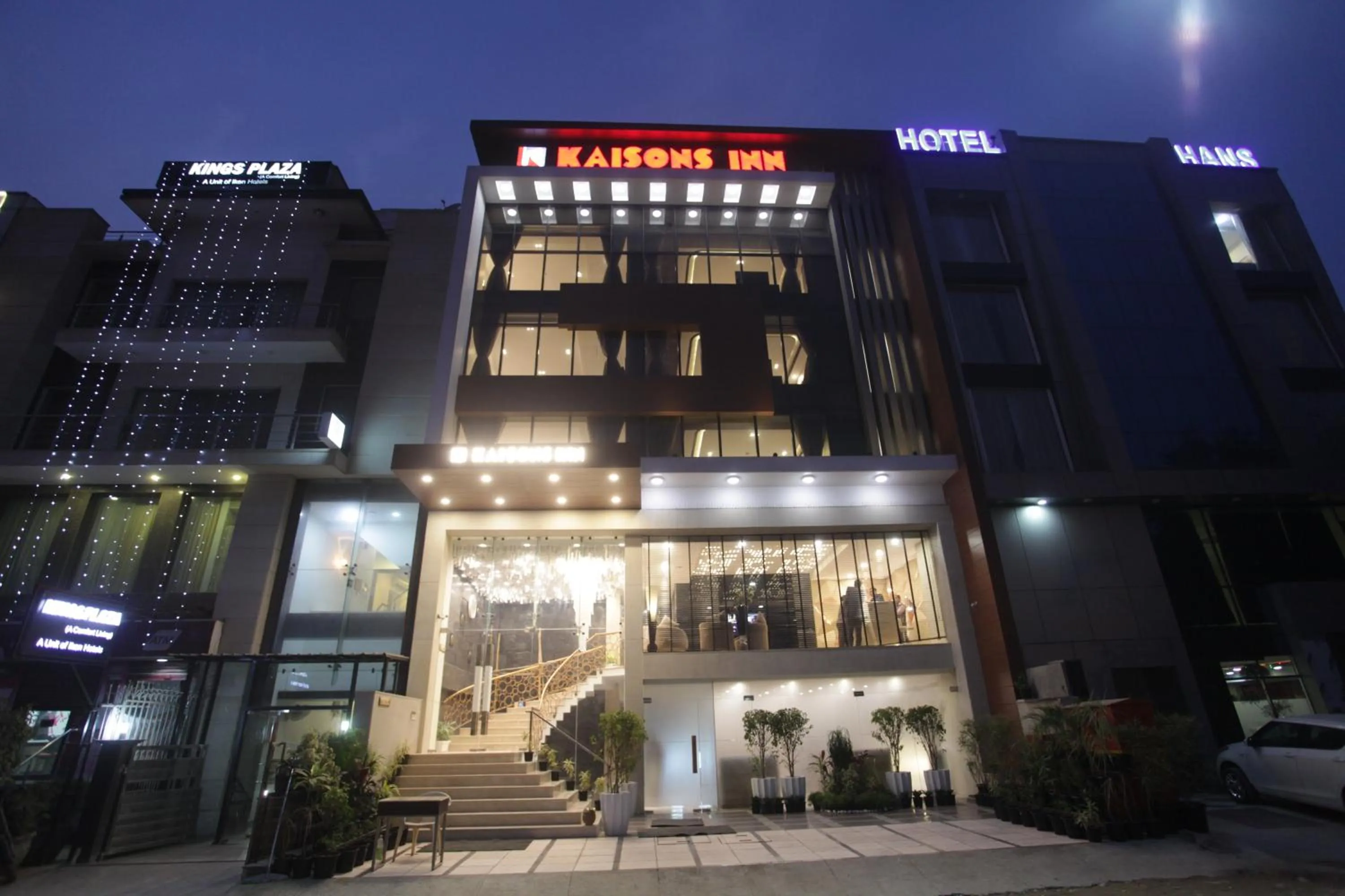 Facade/entrance in Kaisons Inn (Near Apollo Hospital)