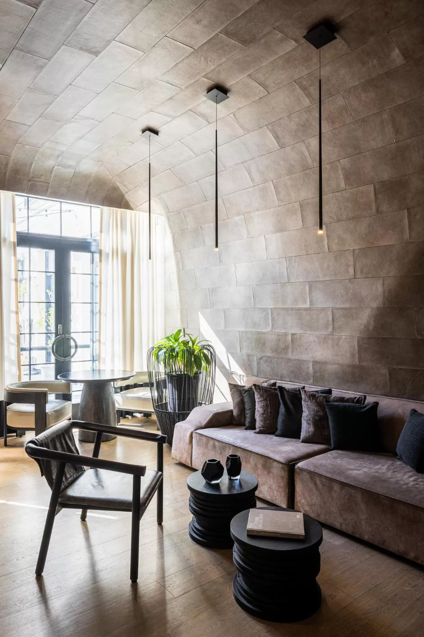 Property building in Kimpton La Peer Hotel West Hollywood by IHG