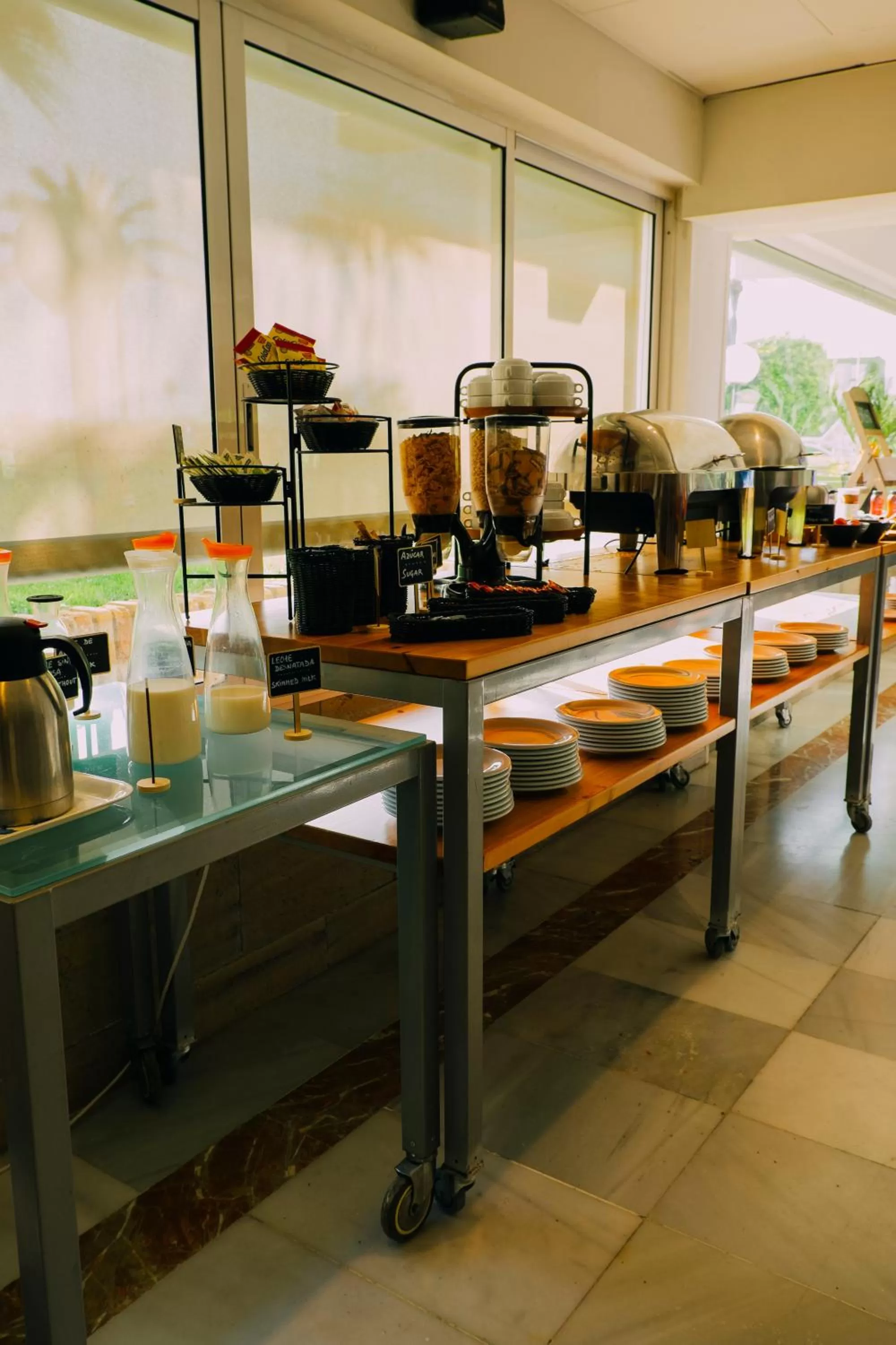 Breakfast in Hotel Subur Maritim