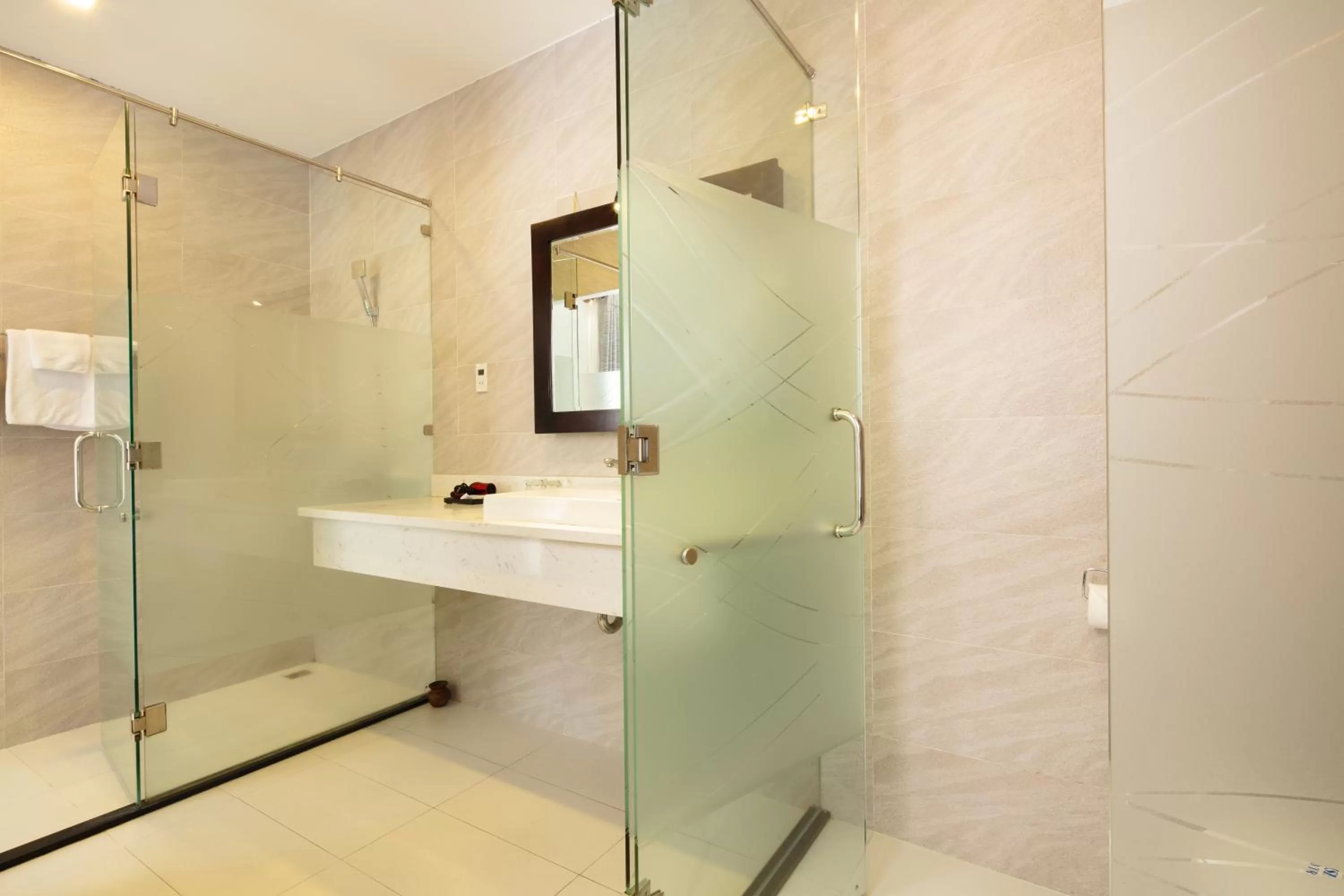 Bathroom in La Paloma Villa