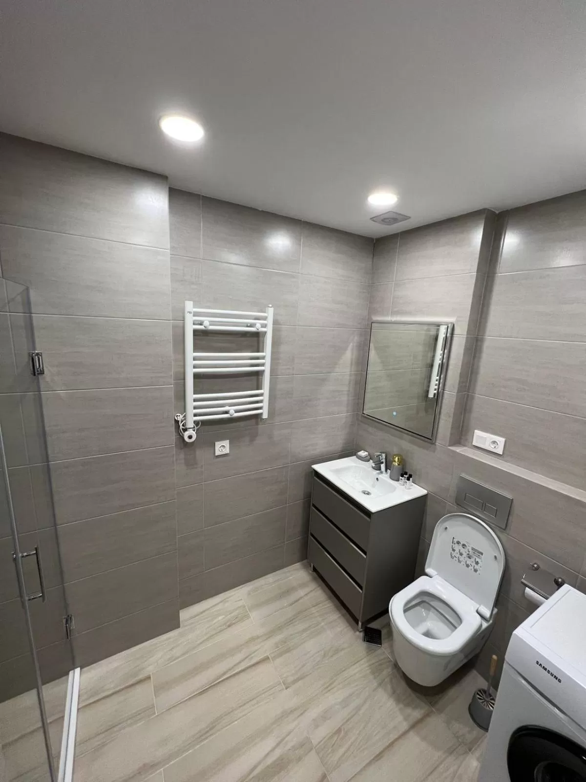 Toilet, Bathroom in Aparthotel Holiday Lux Batumi