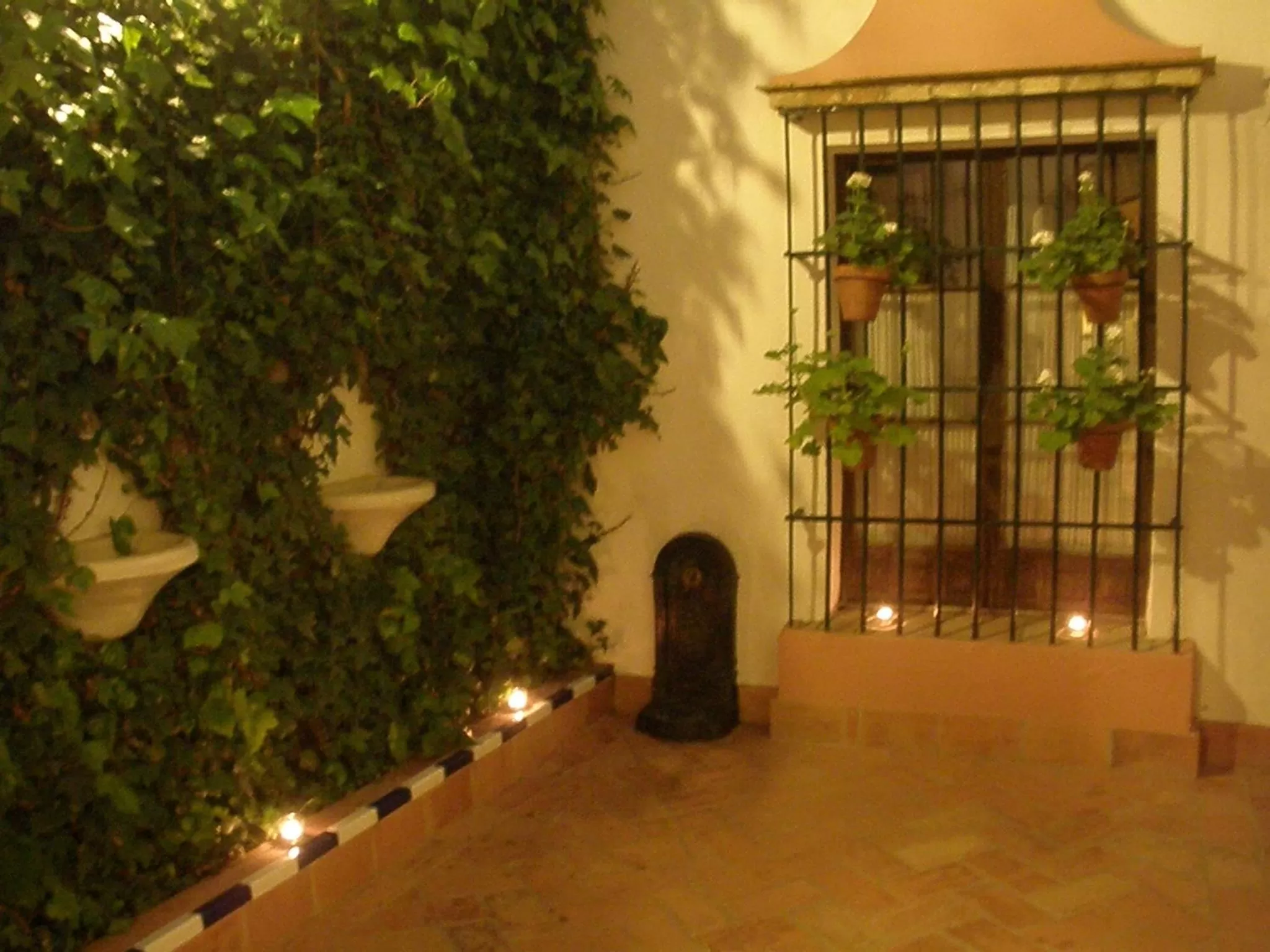 Facade/entrance in El Rincón de las Descalzas