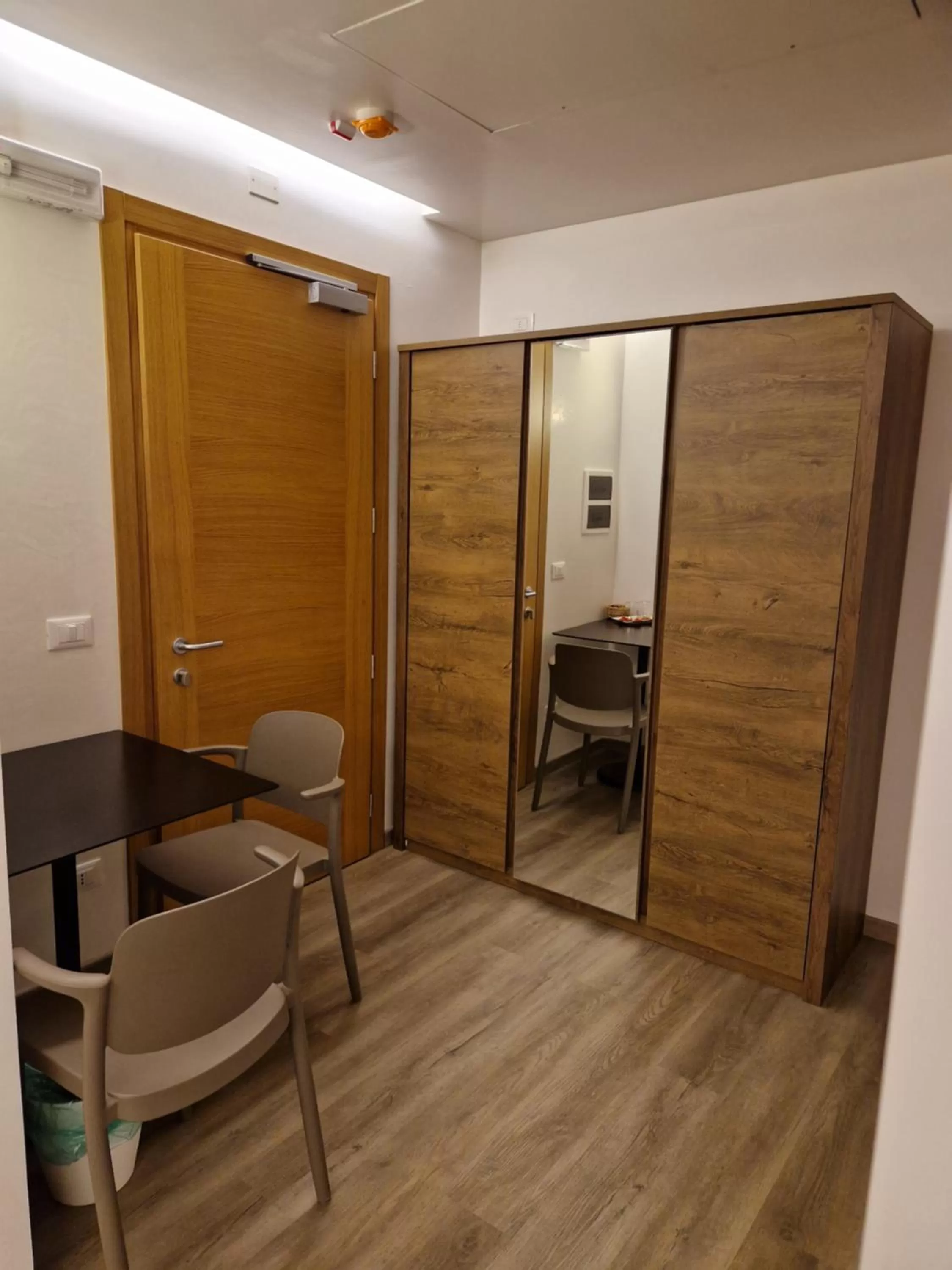 wardrobe in Casa Nostra