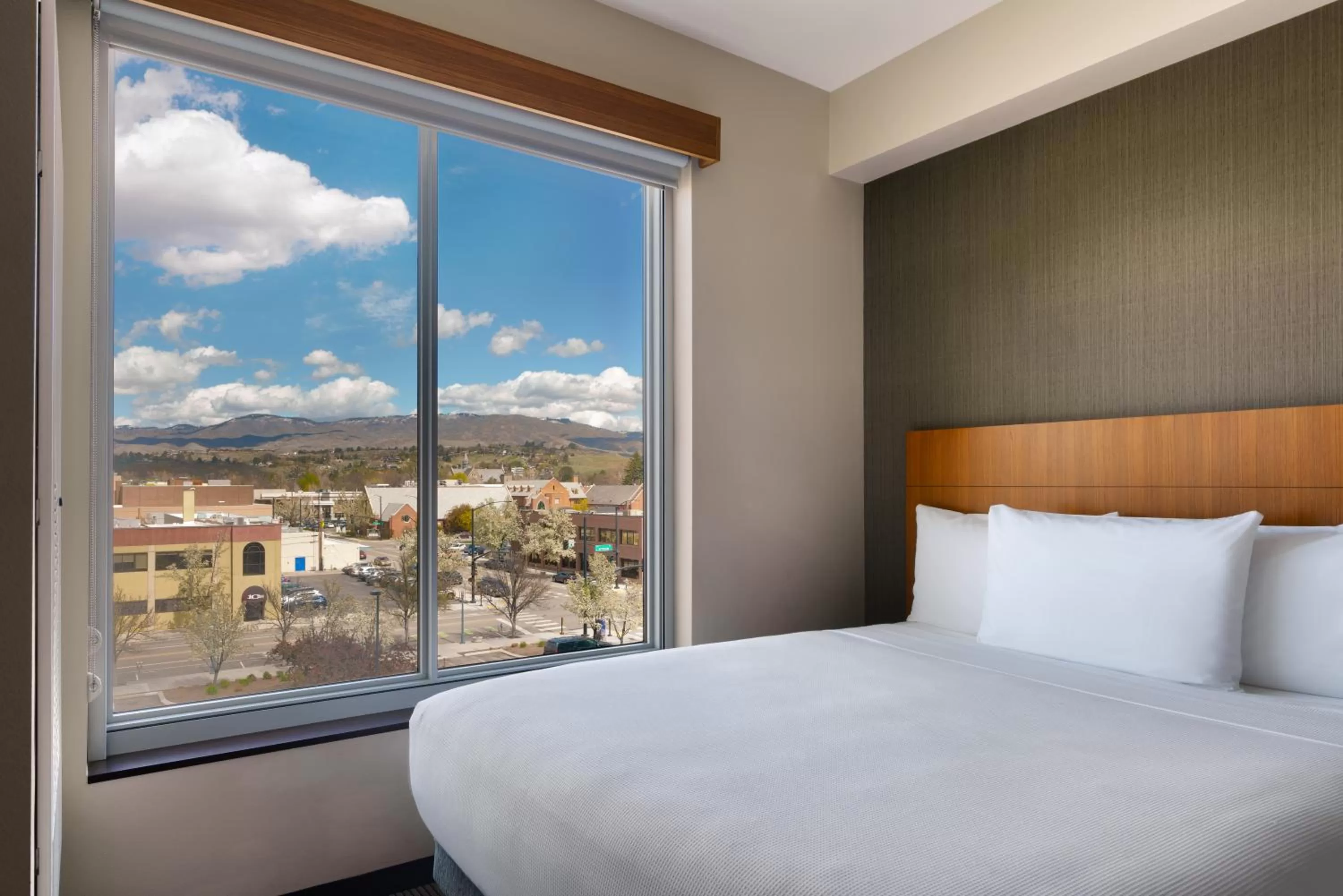 View (from property/room), Bed in Hyatt Place Boise/Downtown