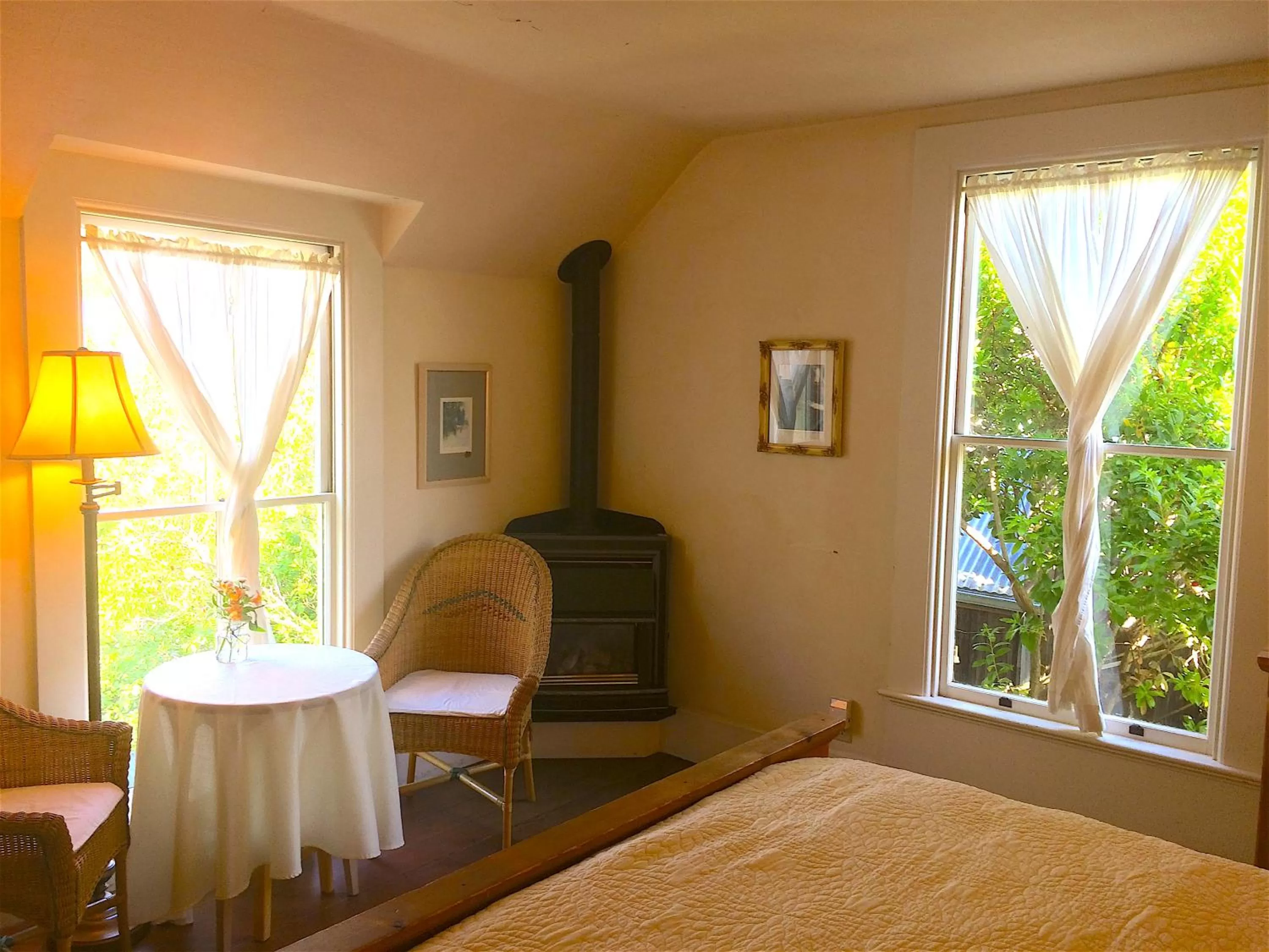 Seating area, Bed in The Squibb Houses