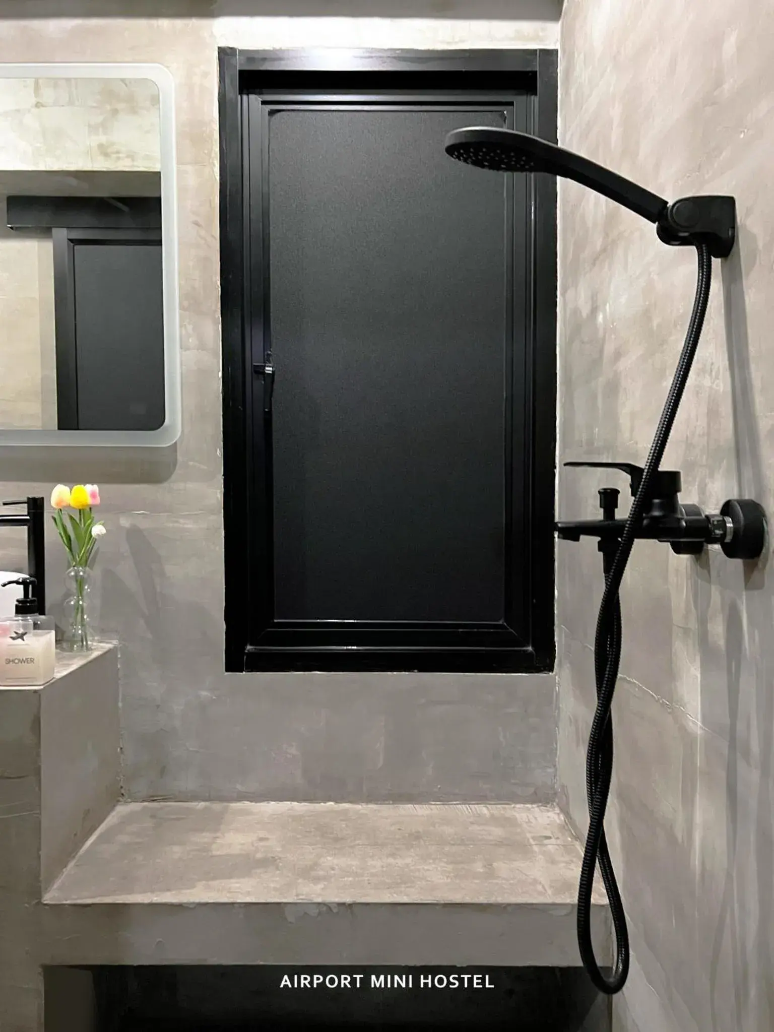 Double Room in Airport Mini Hostel at Don Muang Airport Double Room in Airport Mini Hostel at Don Muang Airport