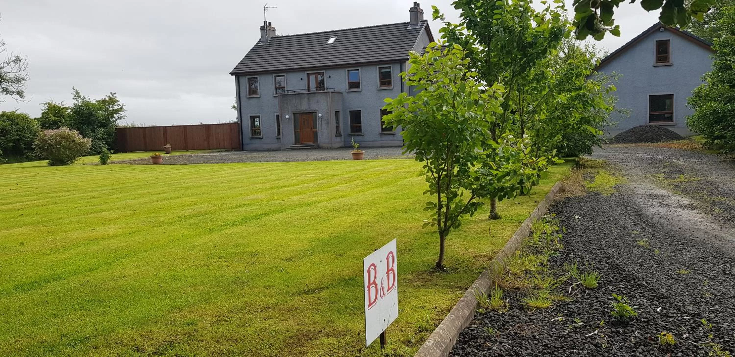 Property building in Maghernahar House B&B