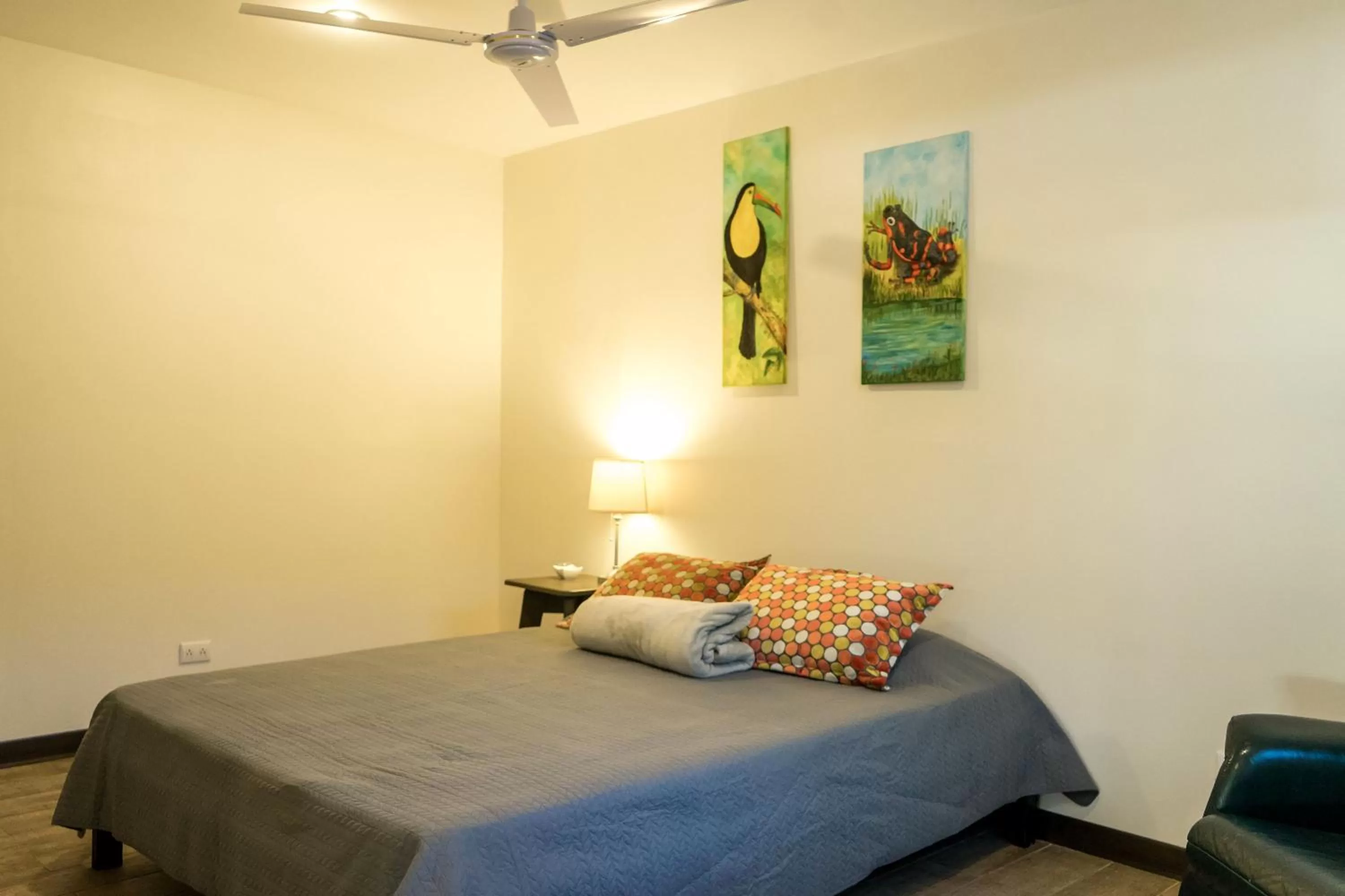 Bed in Terida Airport B&B