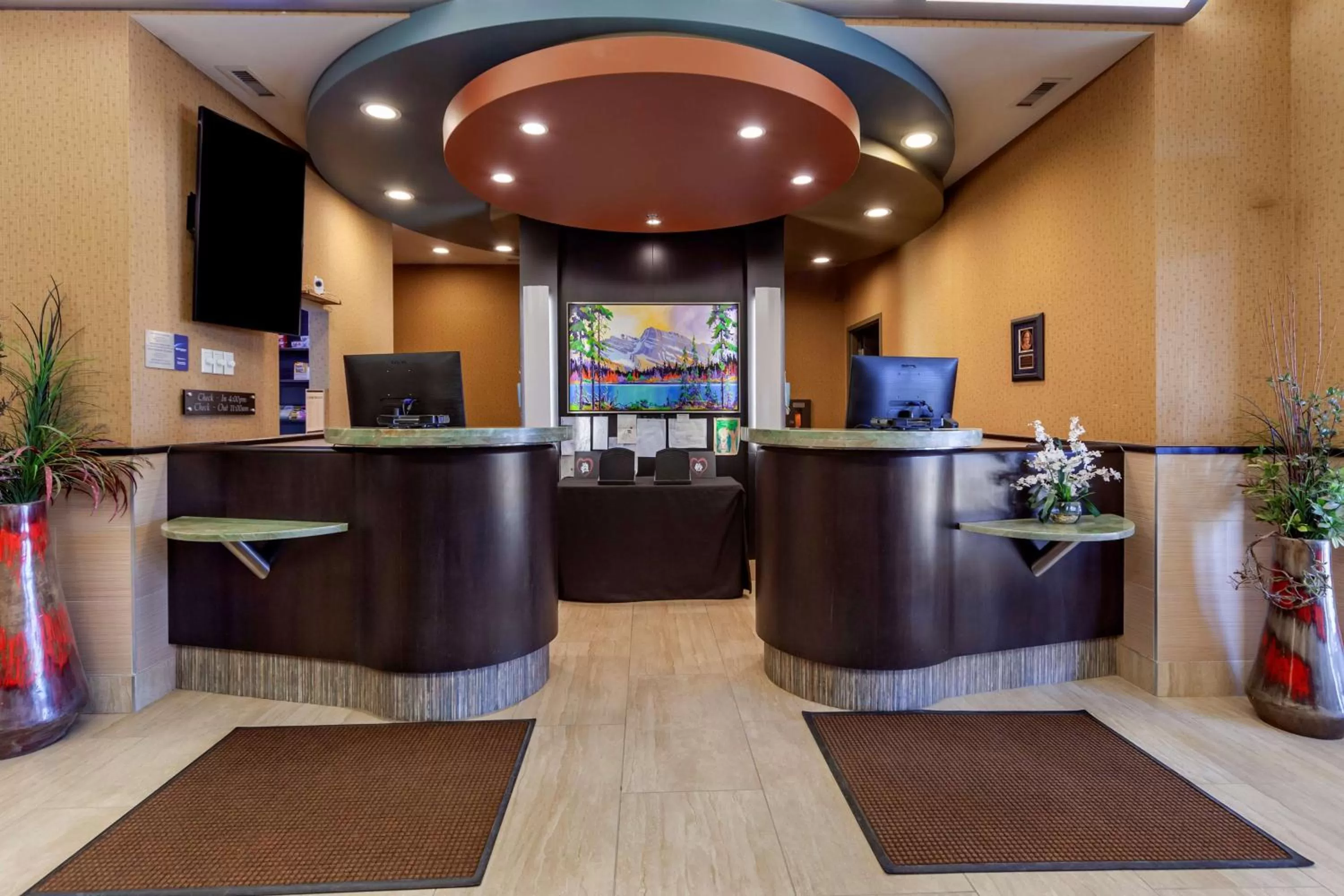 Lobby or reception in Best Western Plus Drayton Valley