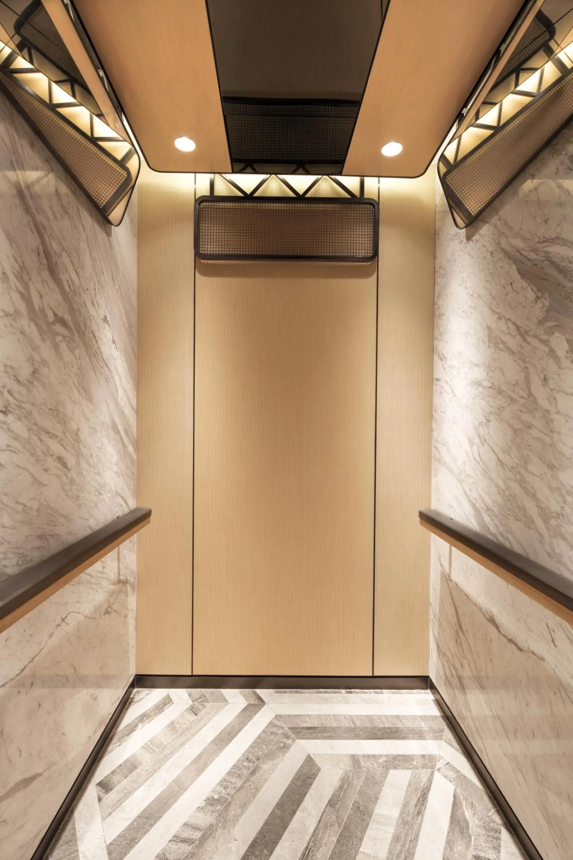 elevator in Hotel Ease Access Tsuen Wan