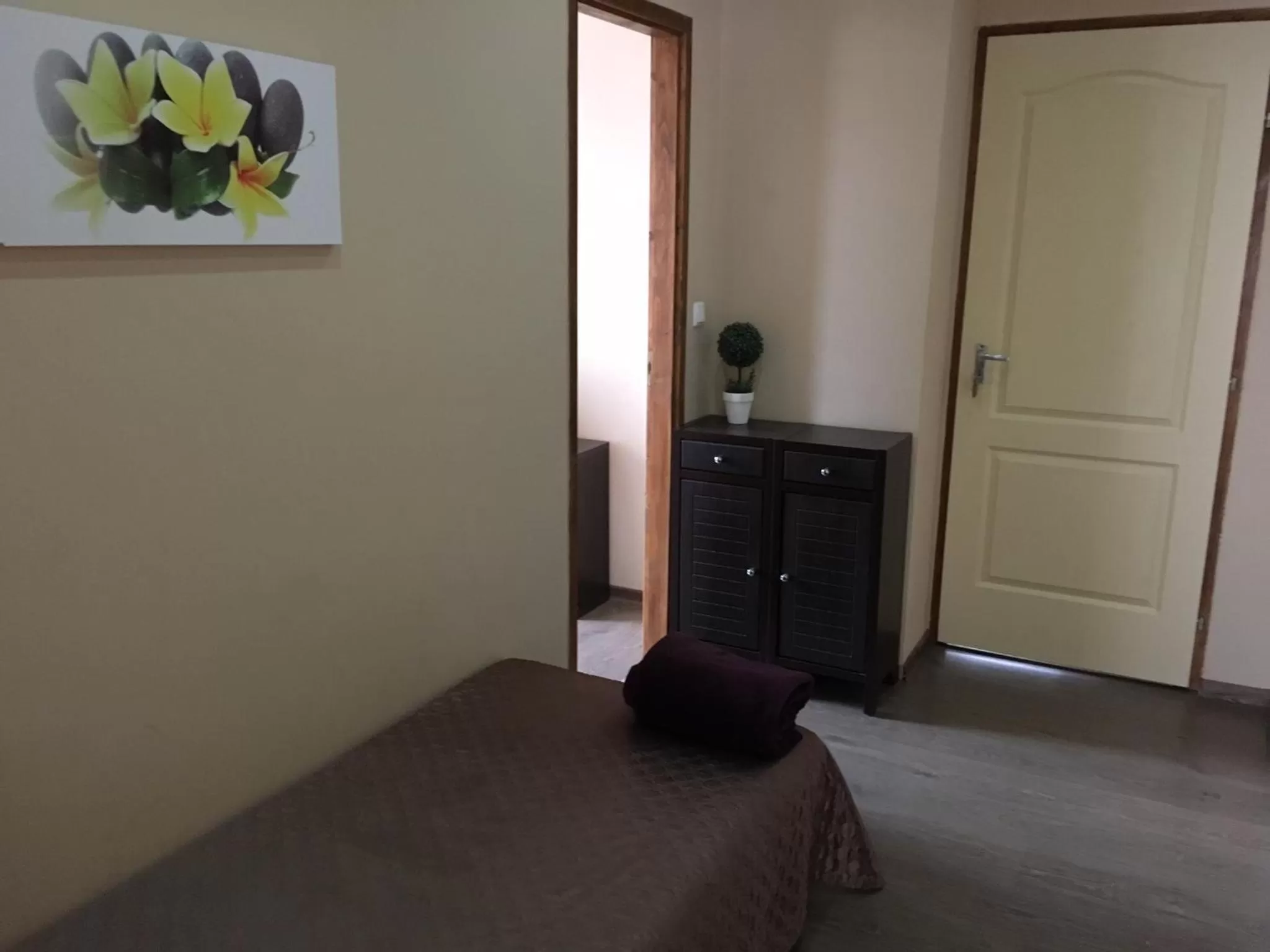 Bed in Abszolút Hotel és Panzió