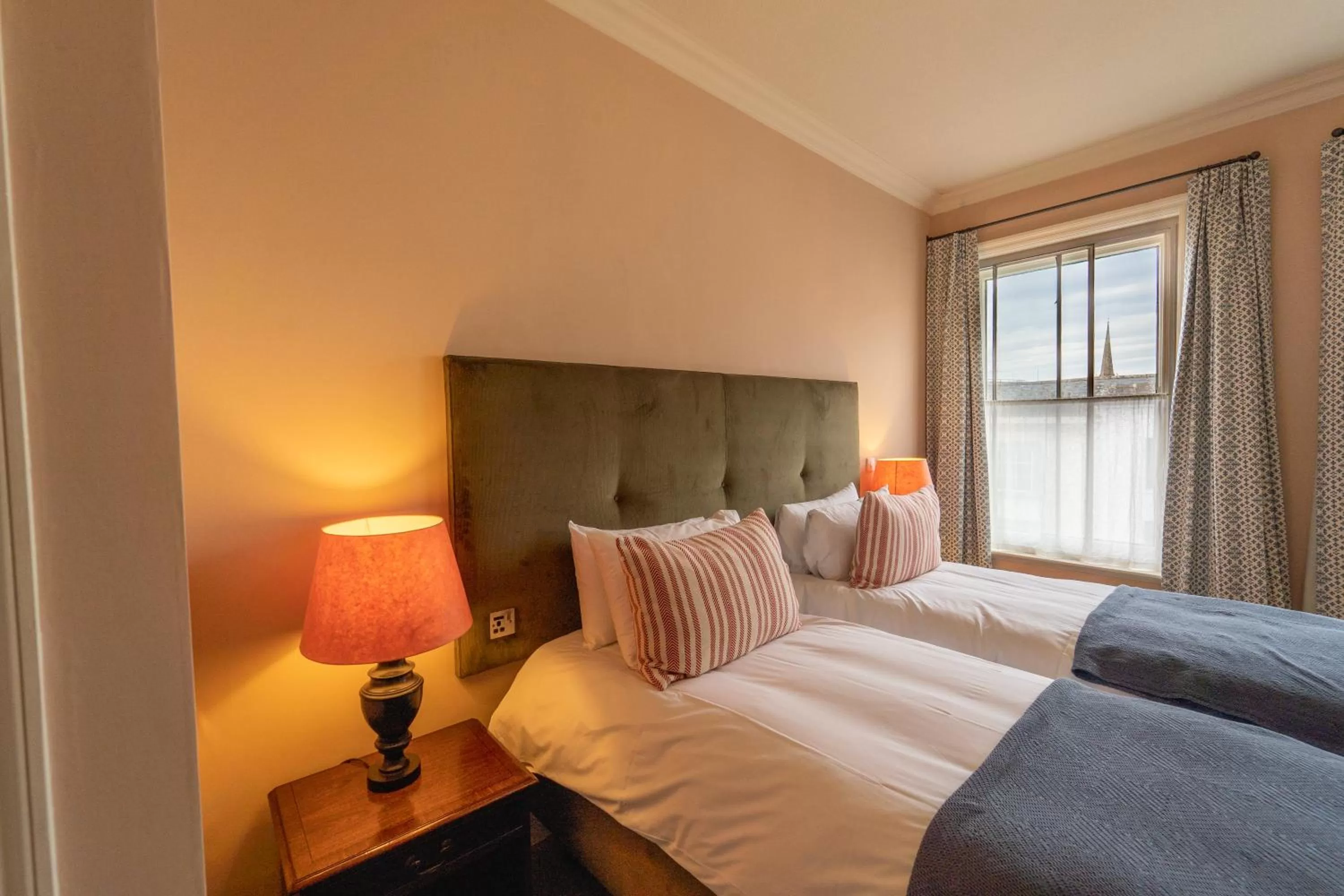 Bed in The Green Dragon Hotel