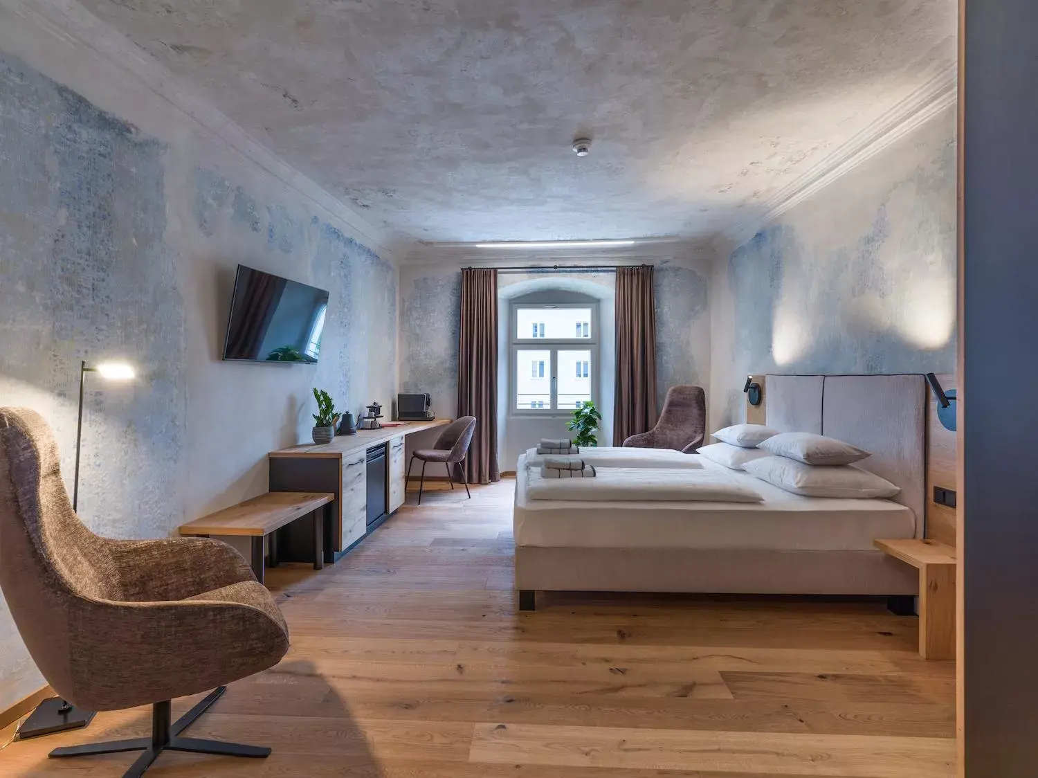 Superior Double Room in Platzhirsch Kufstein Superior Double Room in Platzhirsch Kufstein