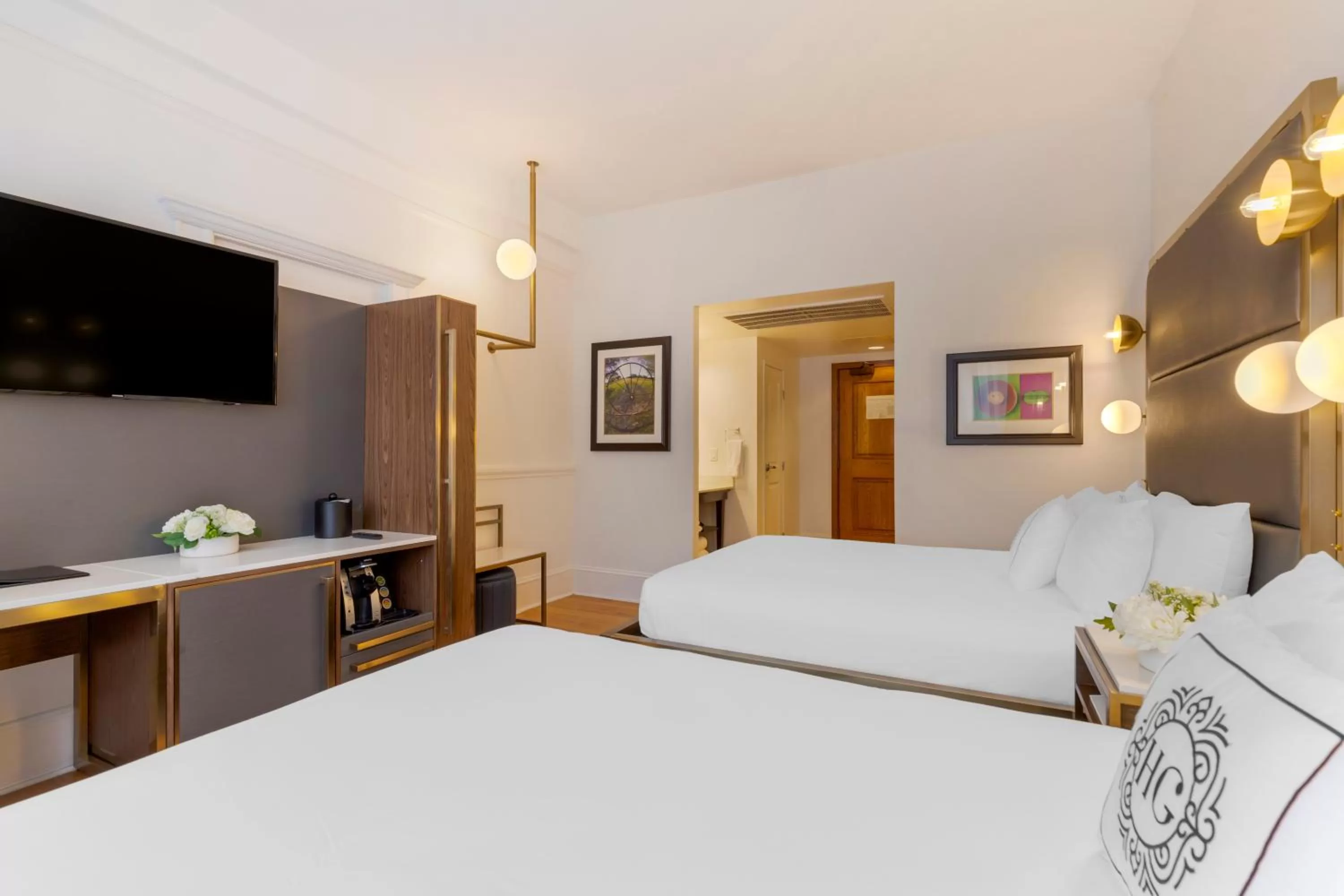 Bedroom, Bed in Hotel Gibbs Downtown Riverwalk