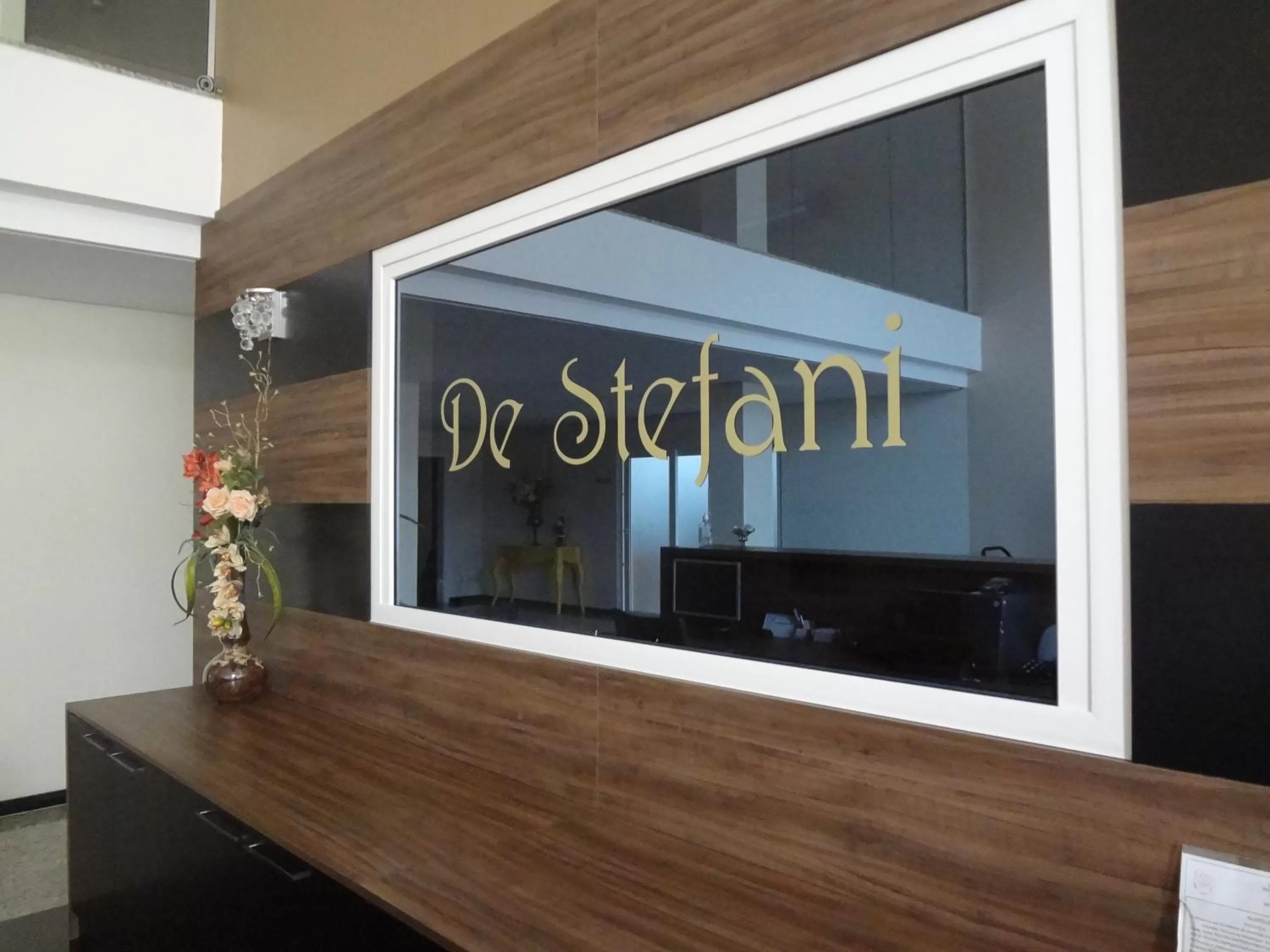 Decorative detail in Hotel De Stefani