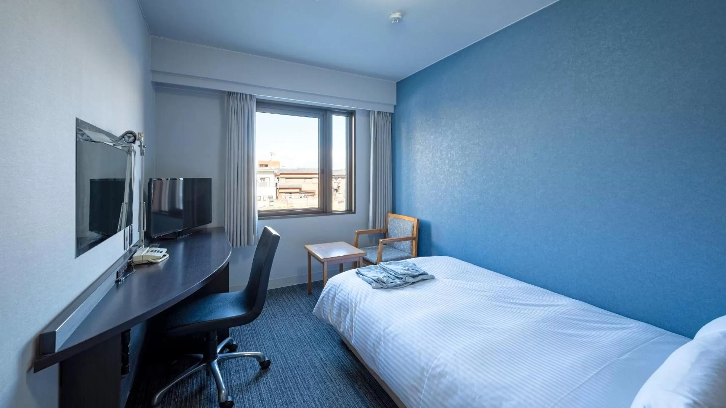 Photo of the whole room, Bed in EN HOTEL Ise