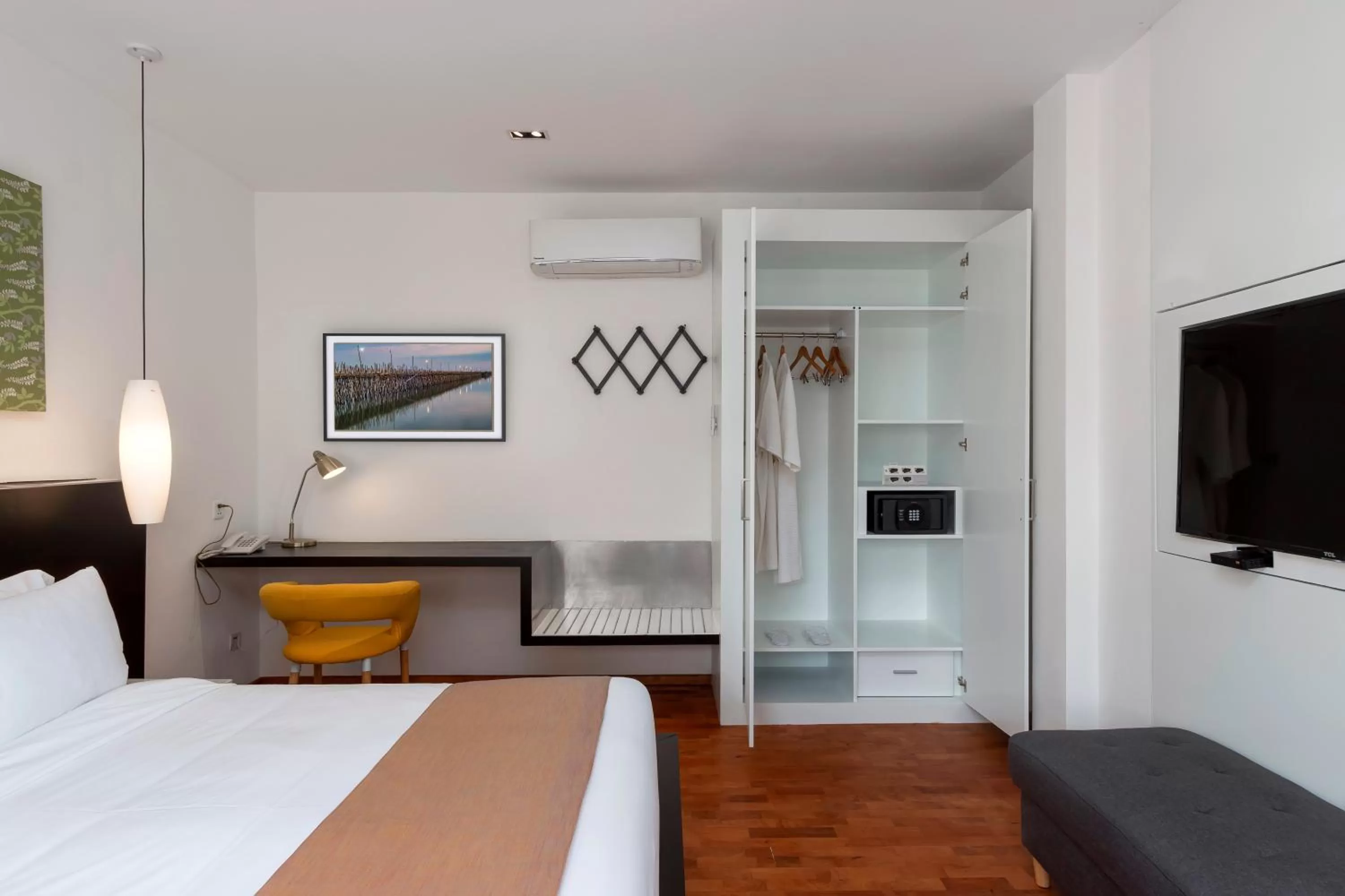 TV and multimedia, Bed in TAO Riverside Residence