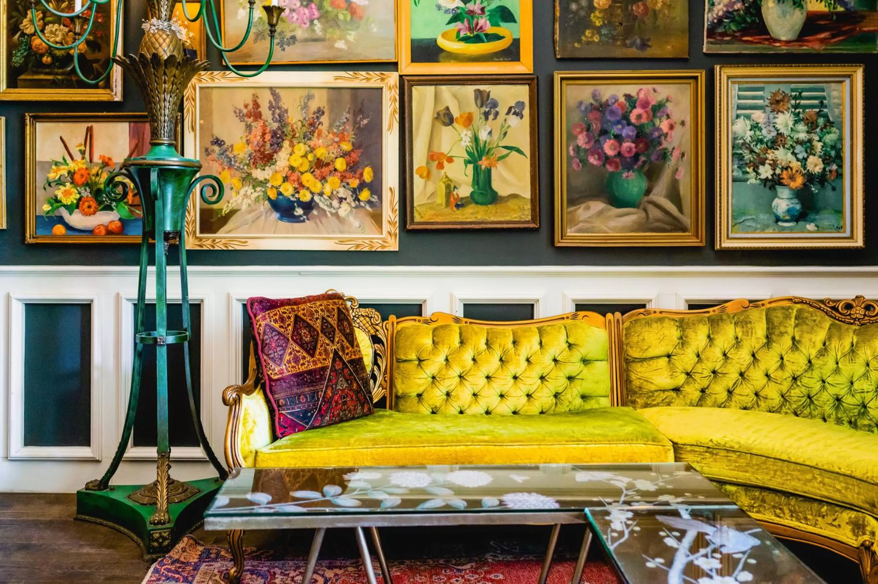 Restaurant/places to eat in The Pontchartrain Hotel