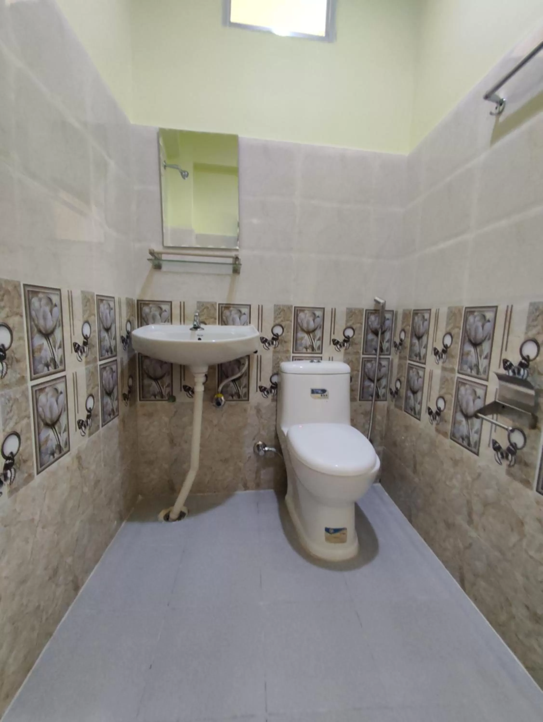 Hotel Green Hill View