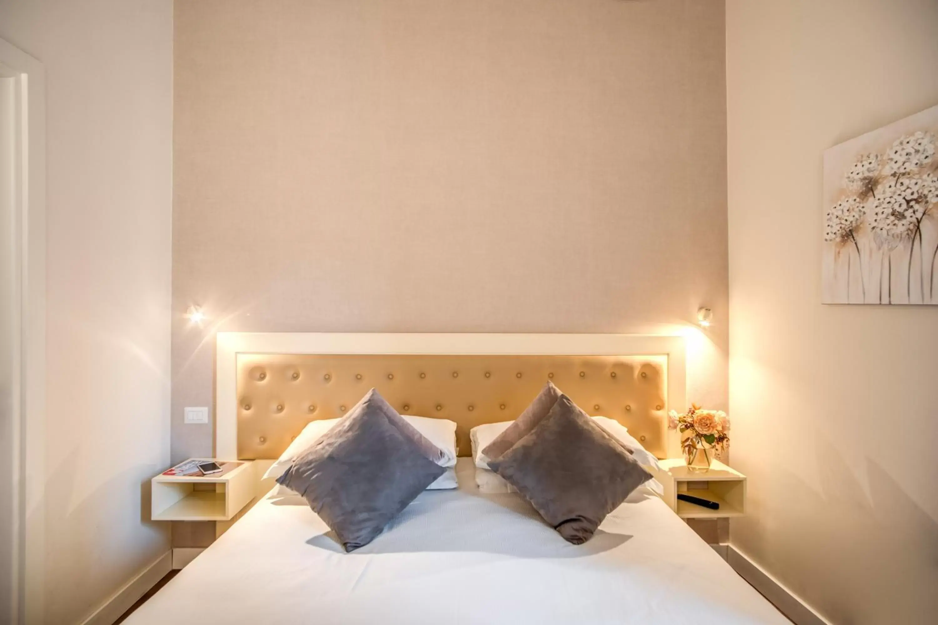 Small Double Room in Hotel San Silvestro Small Double Room in Hotel San Silvestro