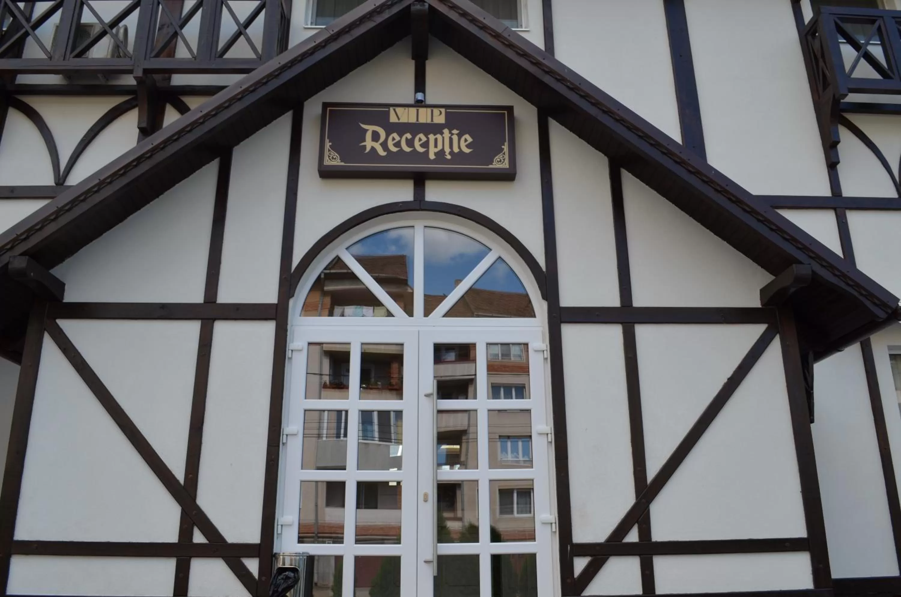 Property Building in Vip Motel Restaurant