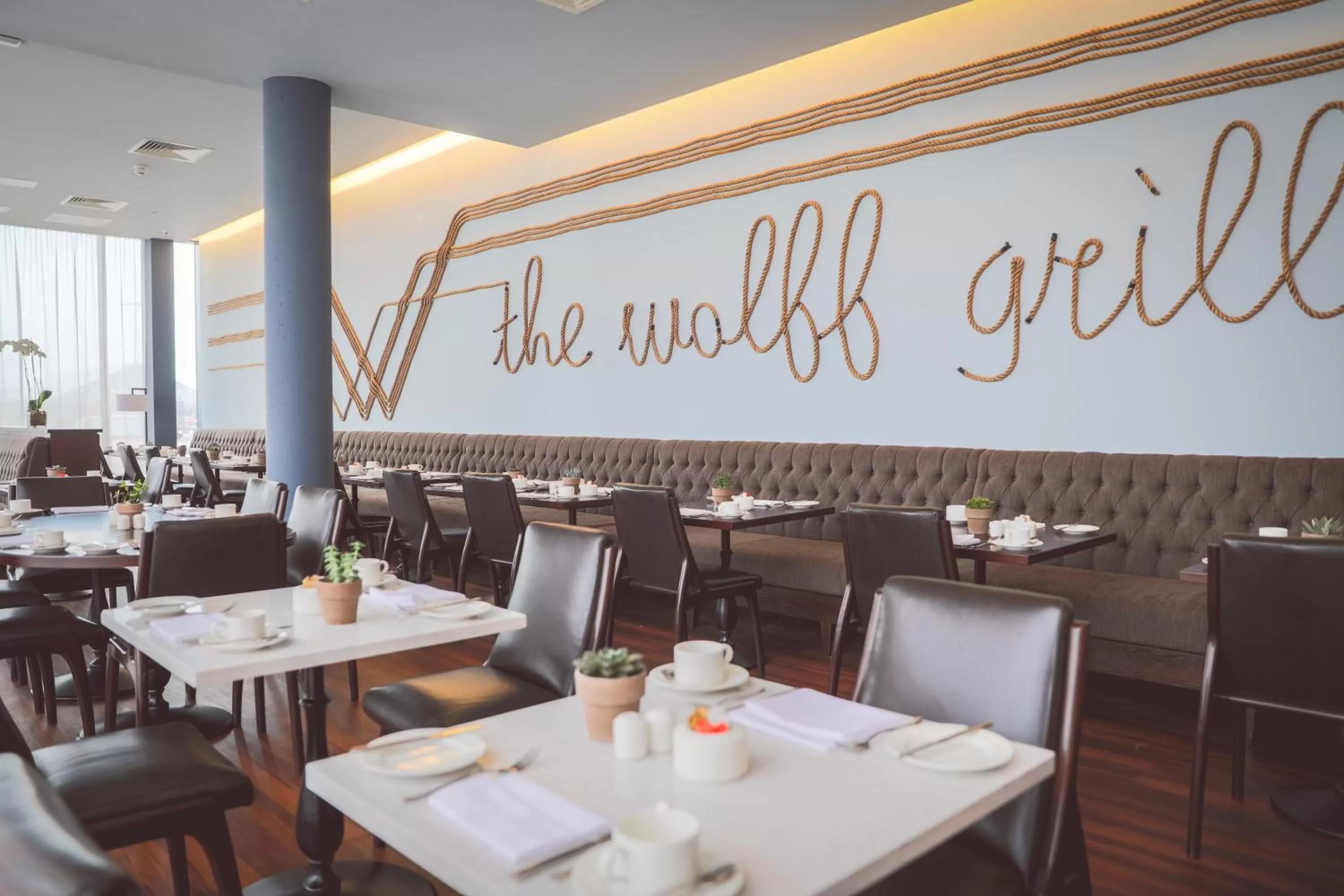 Restaurant/places to eat in Titanic Hotel Belfast