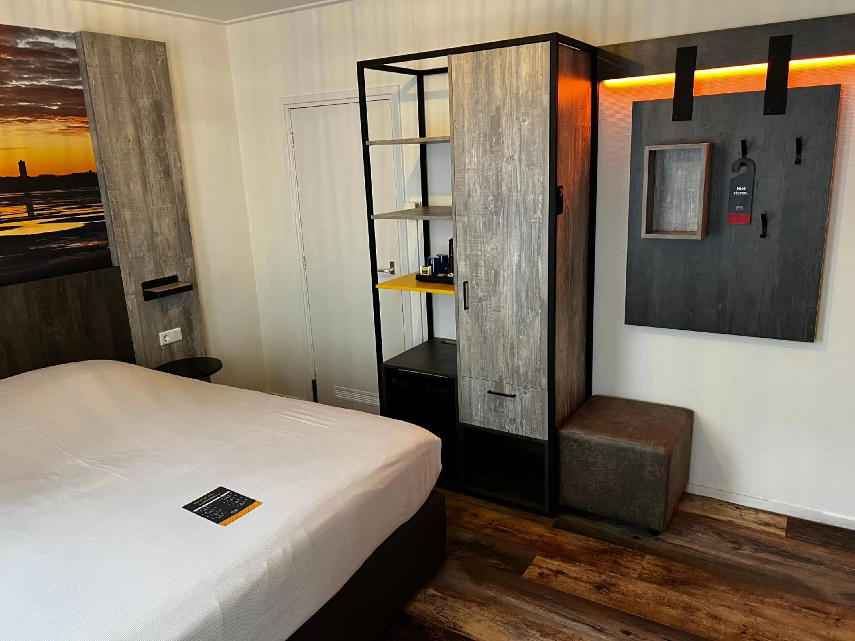 Bedroom, Bed in Hotel Nap