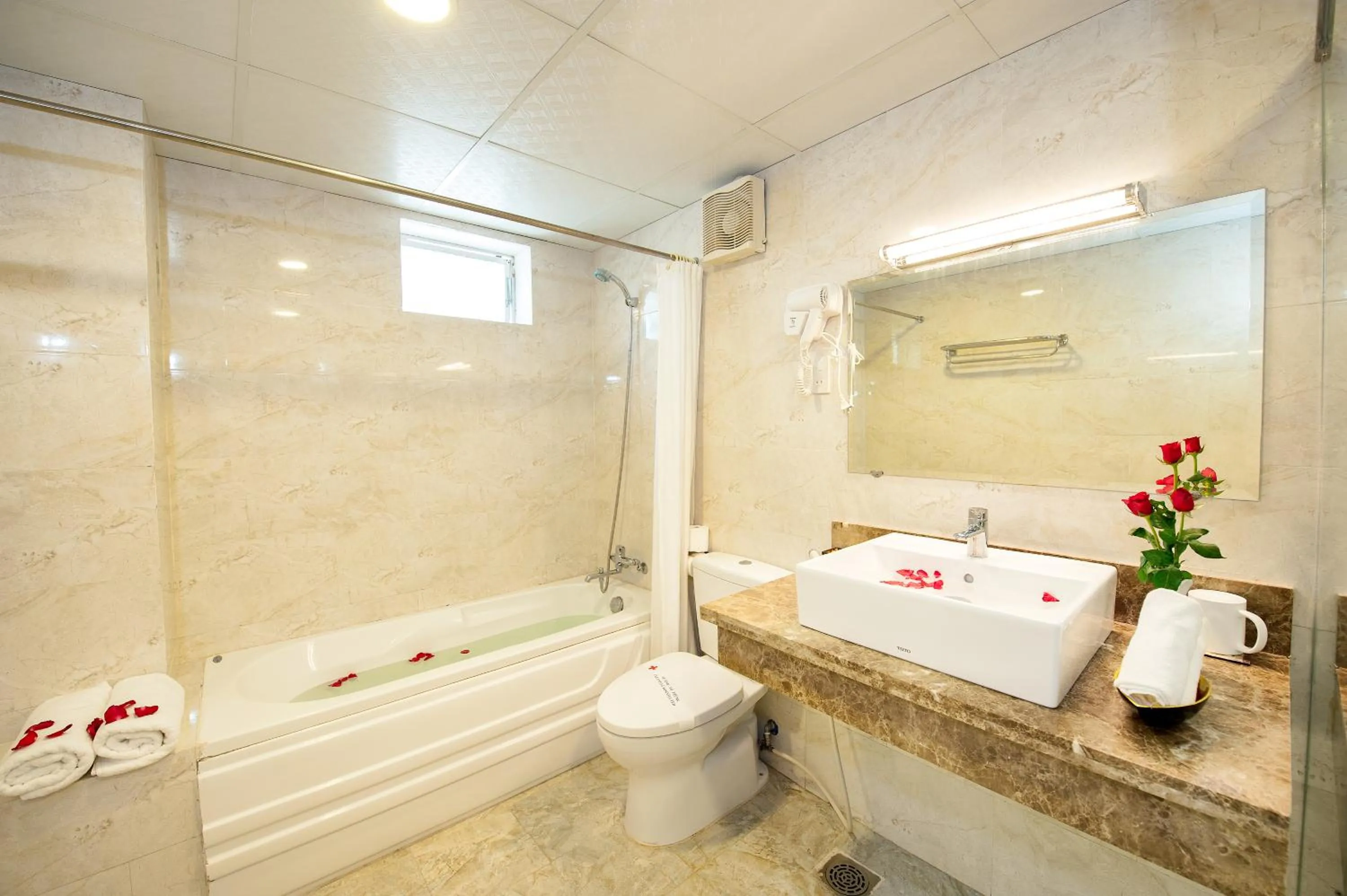 Bathroom in Palm Beach Hotel