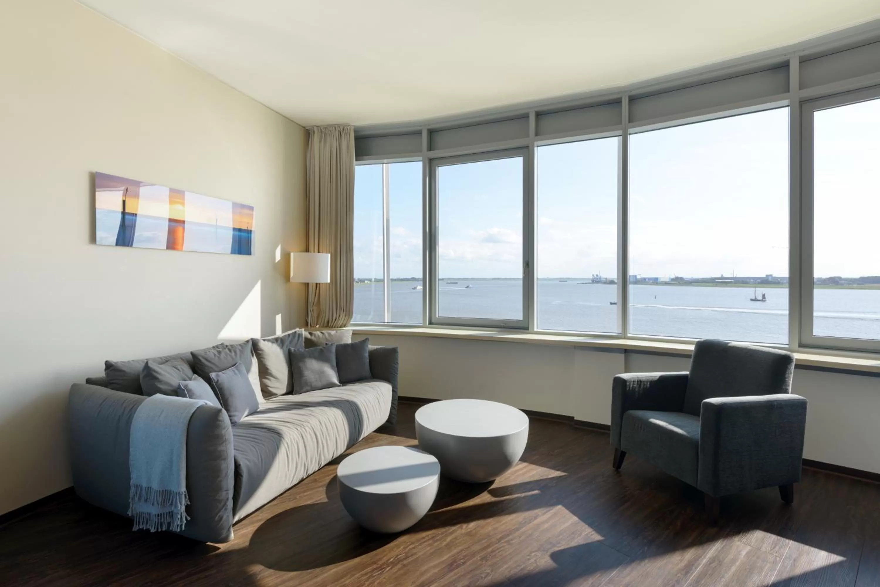 Photo of the whole room in ATLANTIC Hotel Sail City