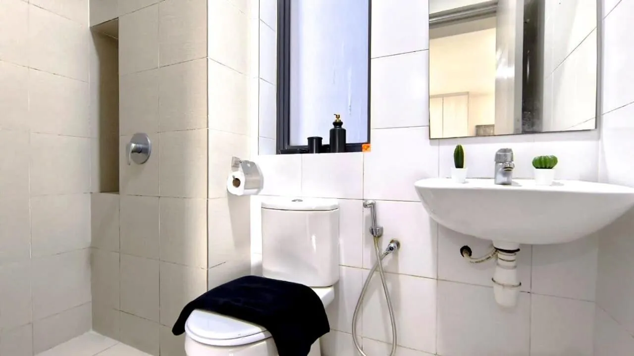 Bathroom in 1 Tebrau Suites by Subhome