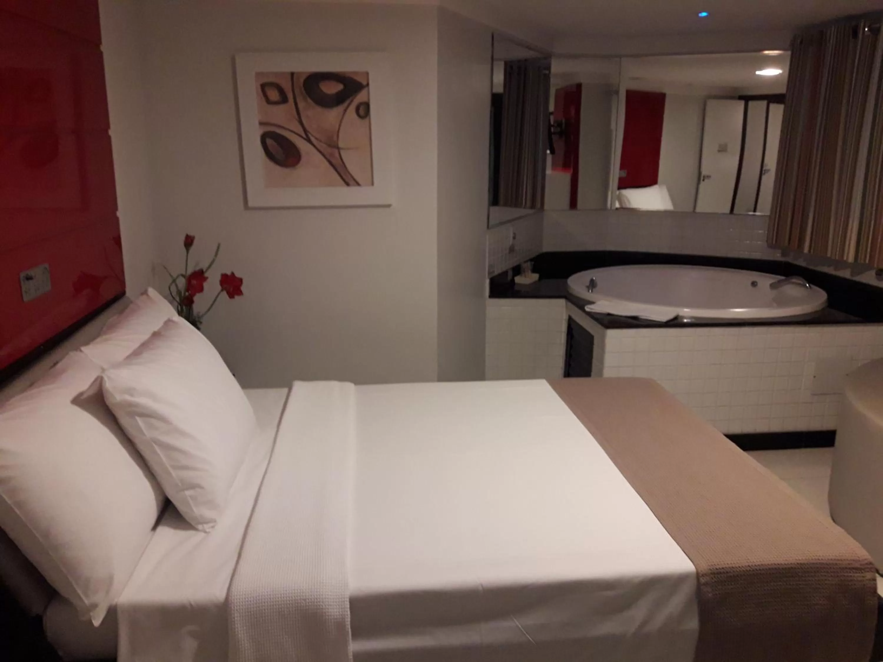 Photo of the whole room, Bed in Hotel Sempre Executive